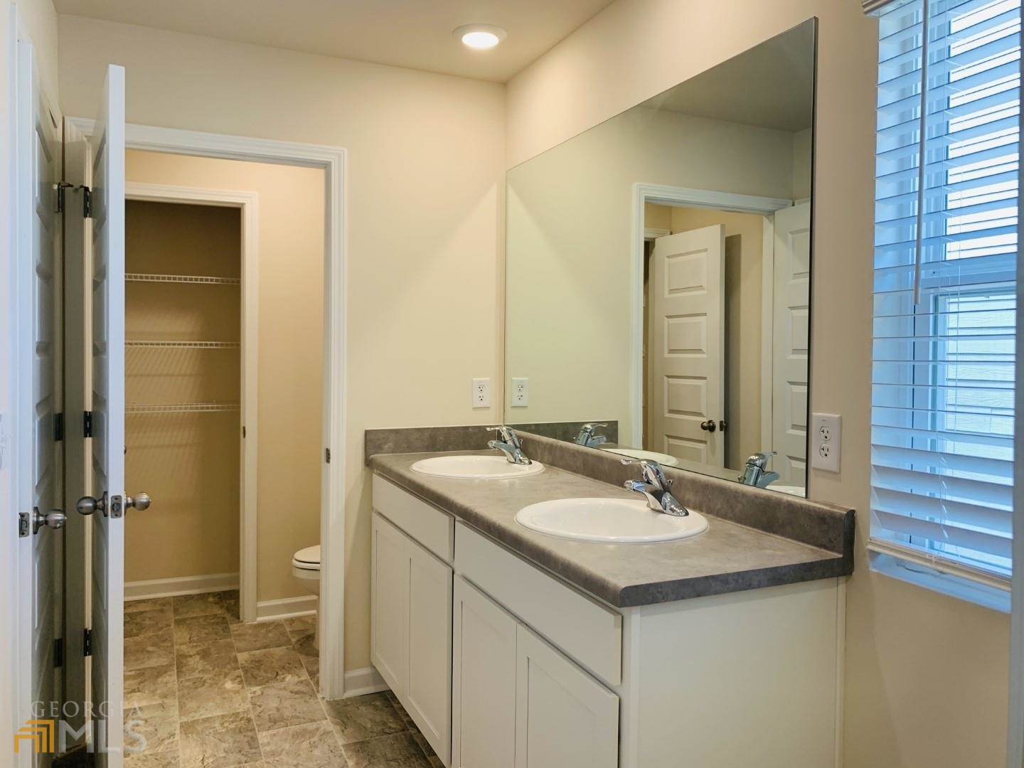 49 Lauritsen Way Property Photo 24
