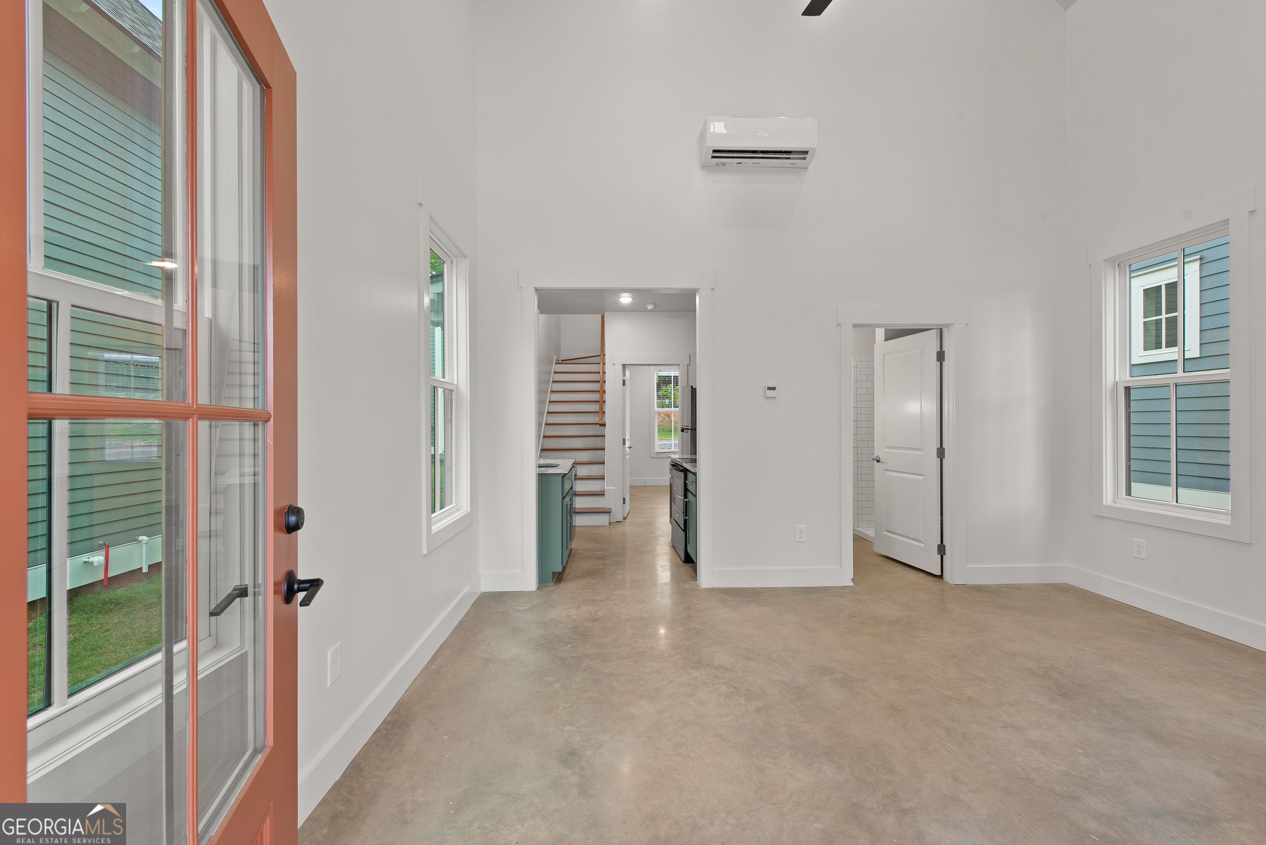 709 Jefferson Street Property Photo 5