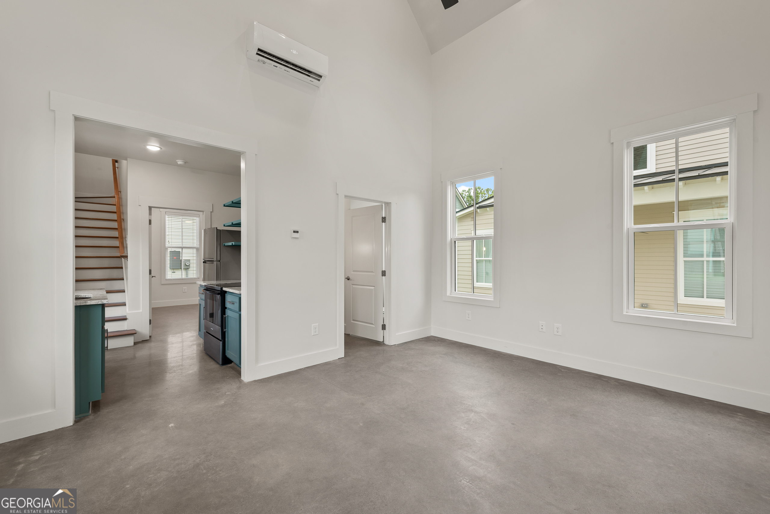 709 Jefferson Street Property Photo 9