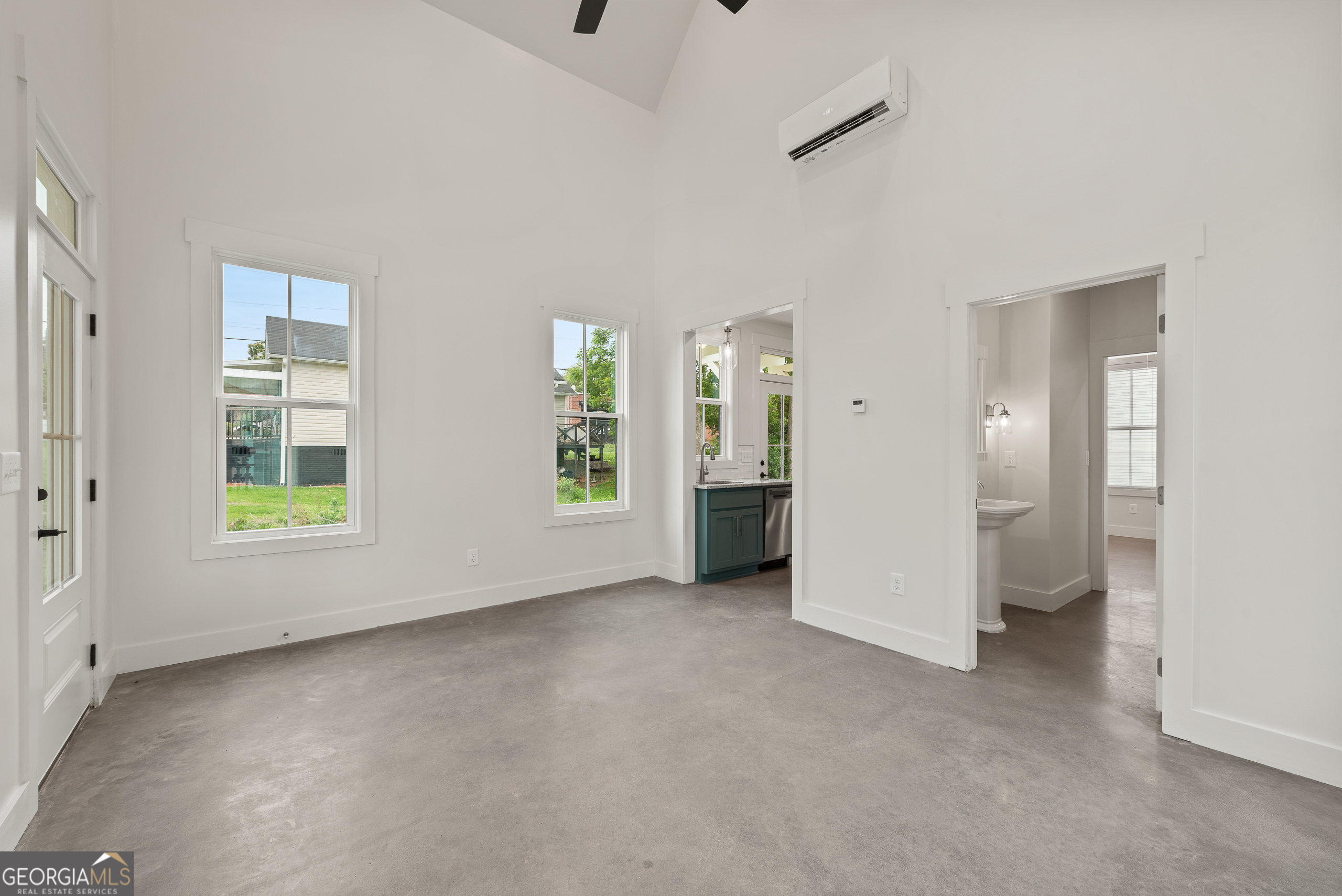 709 Jefferson Street Property Photo 10