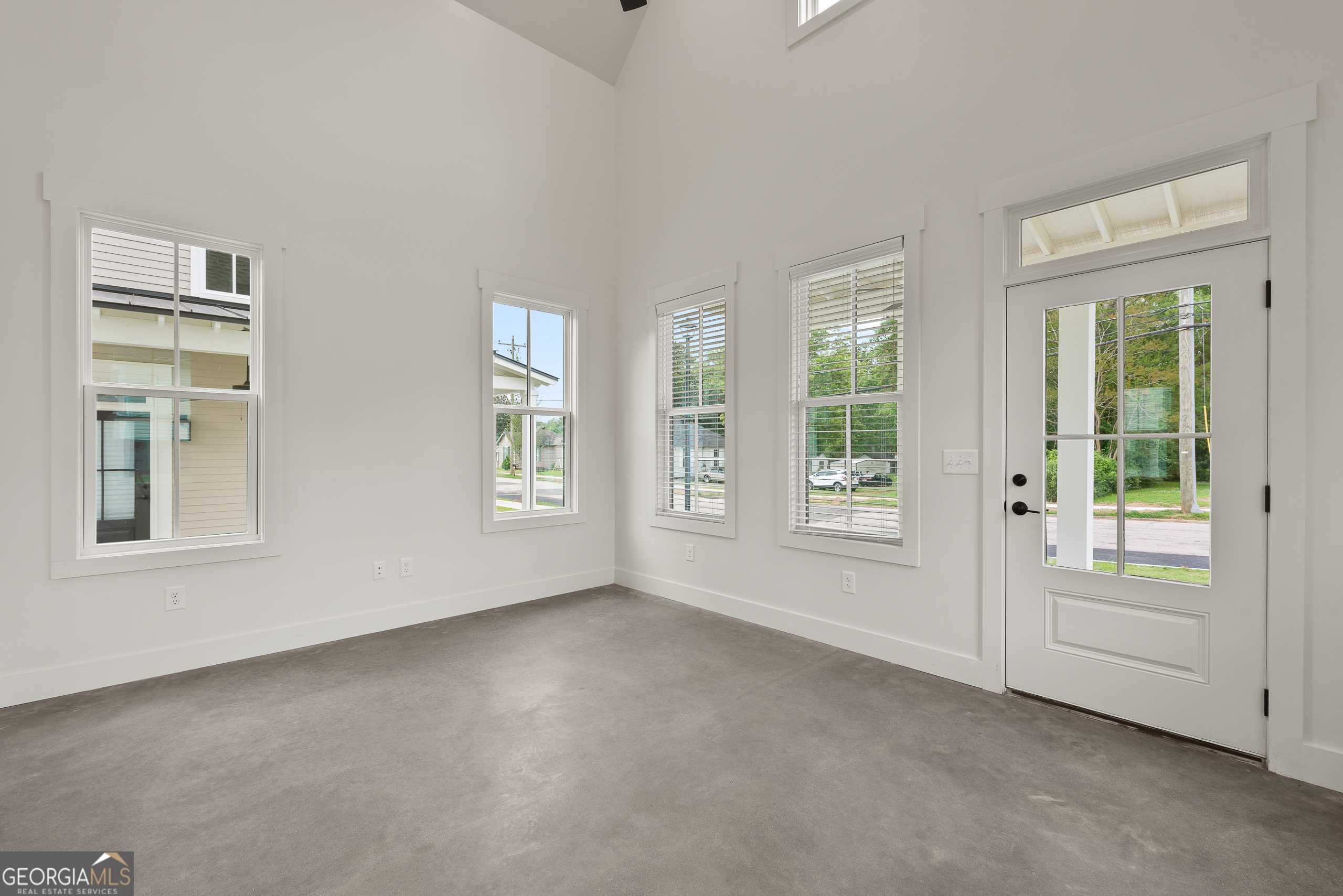 709 Jefferson Street Property Photo 12