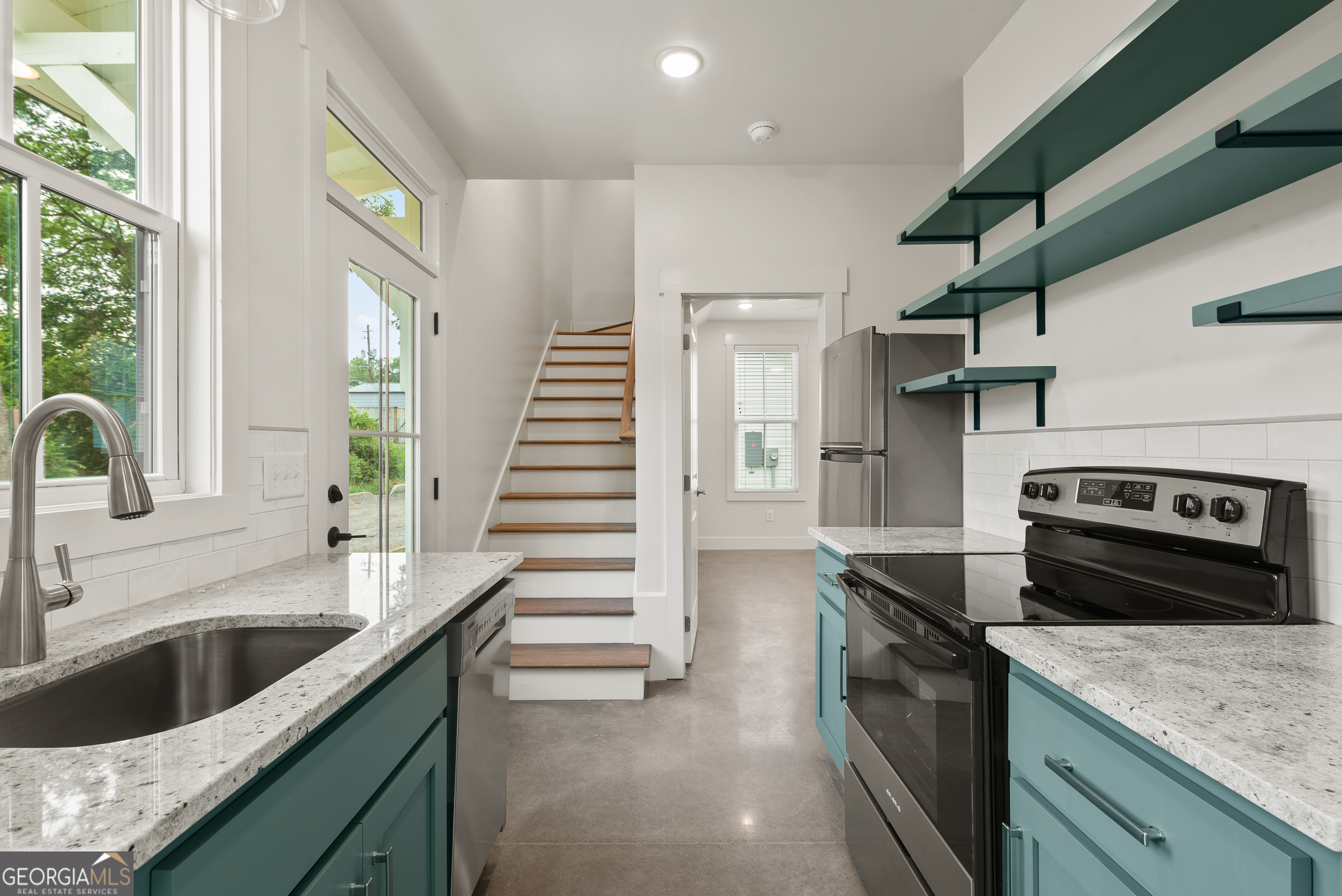 709 Jefferson Street Property Photo 13