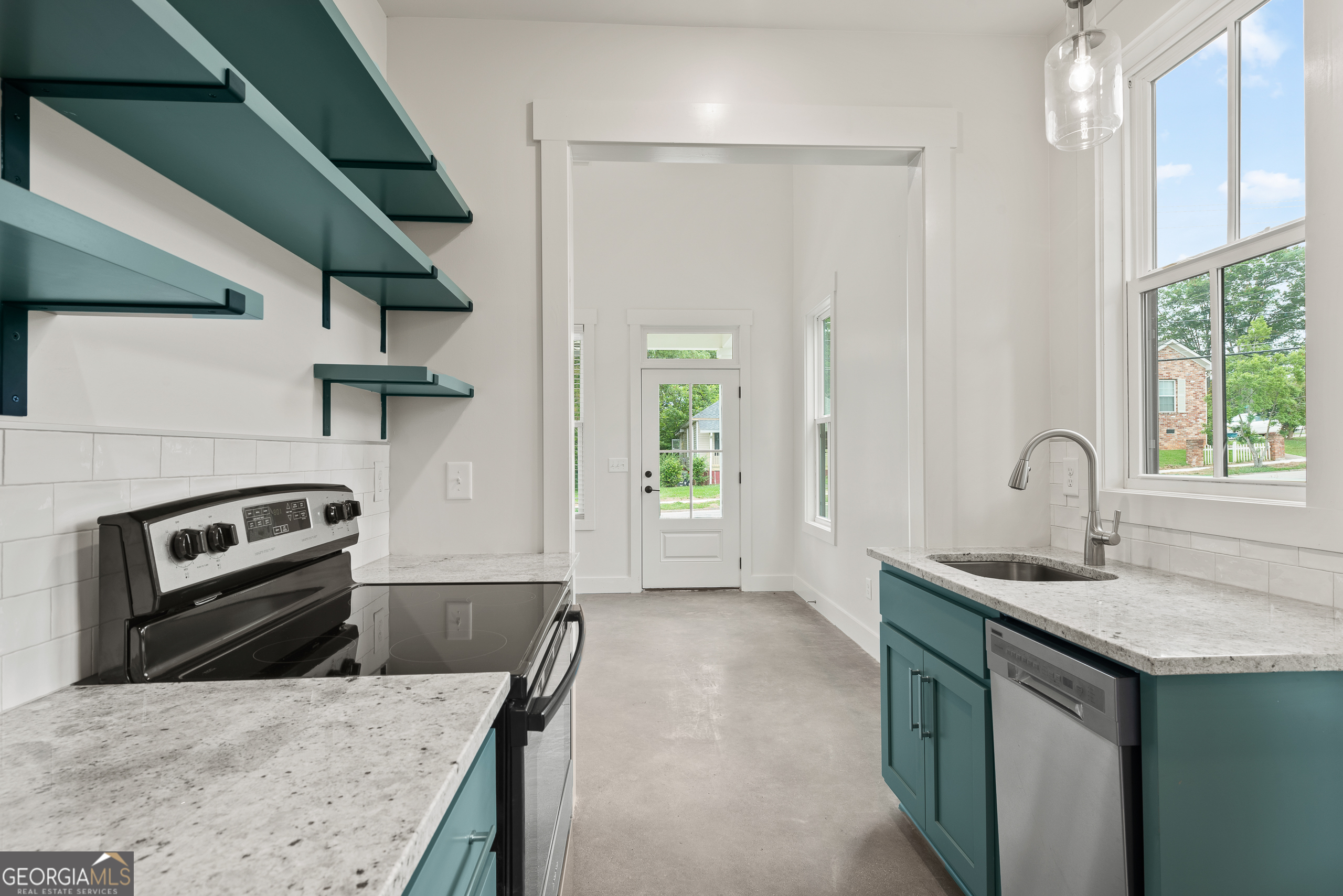 709 Jefferson Street Property Photo 15