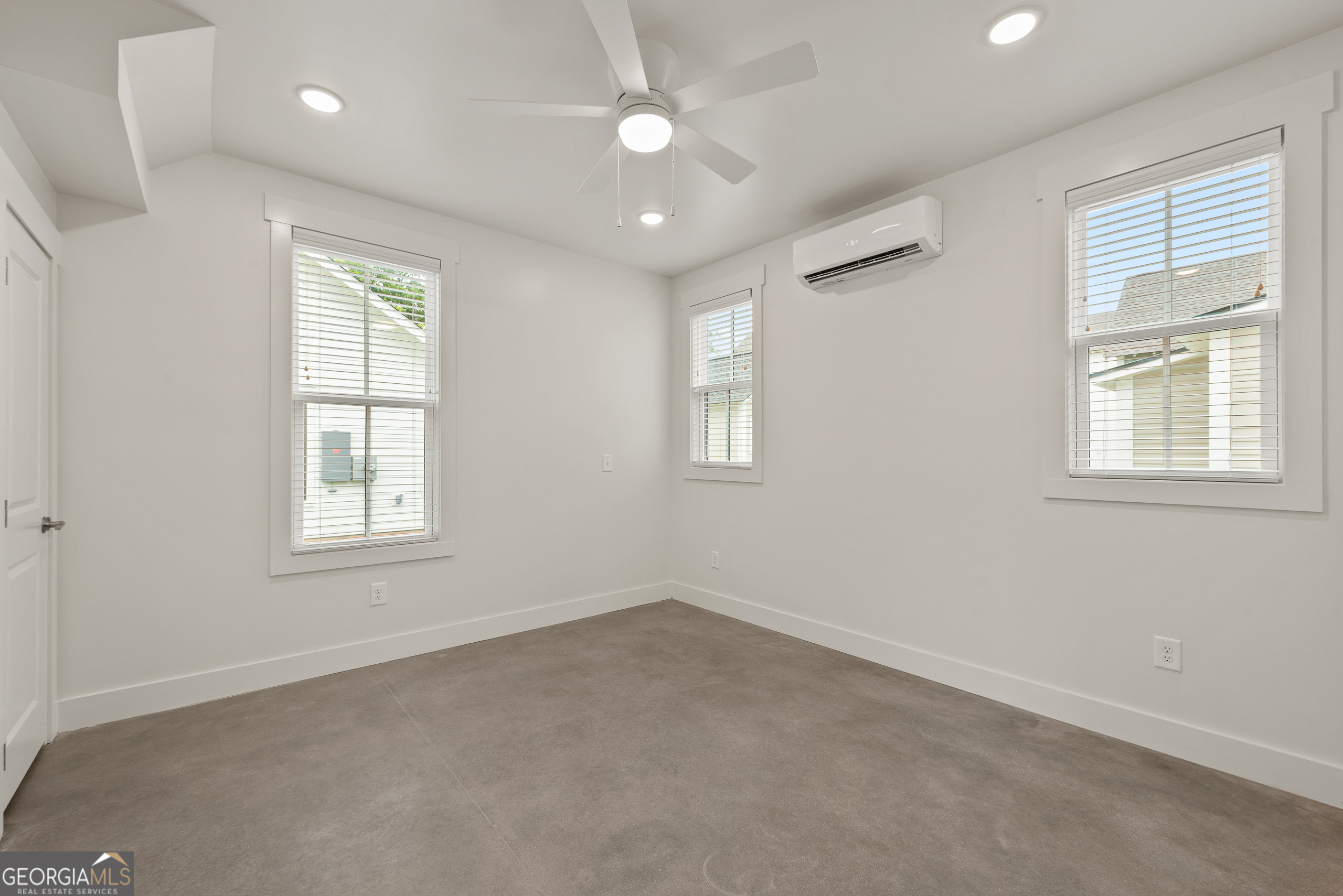 709 Jefferson Street Property Photo 20