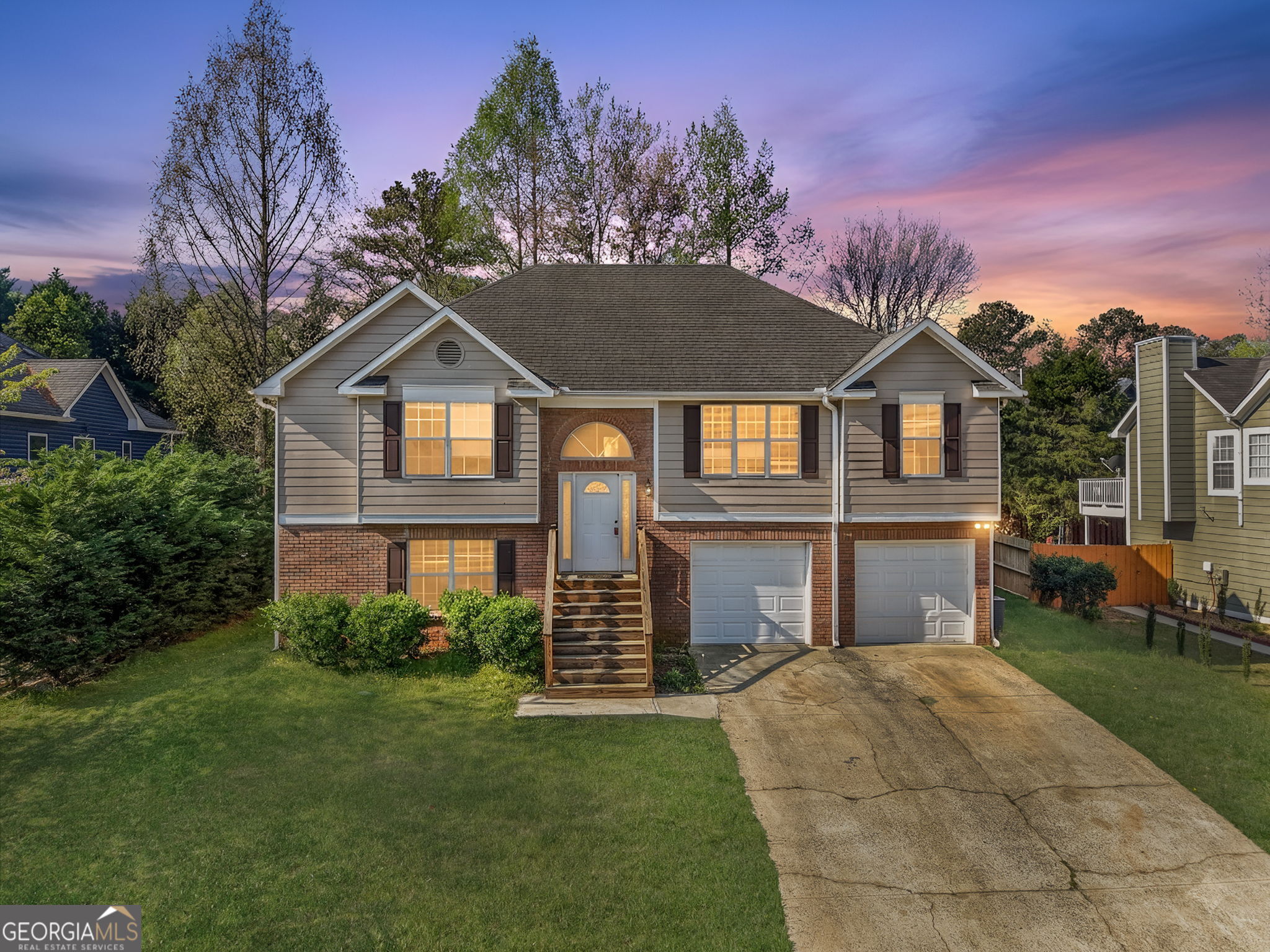 510 Saint James Court Property Photo 1
