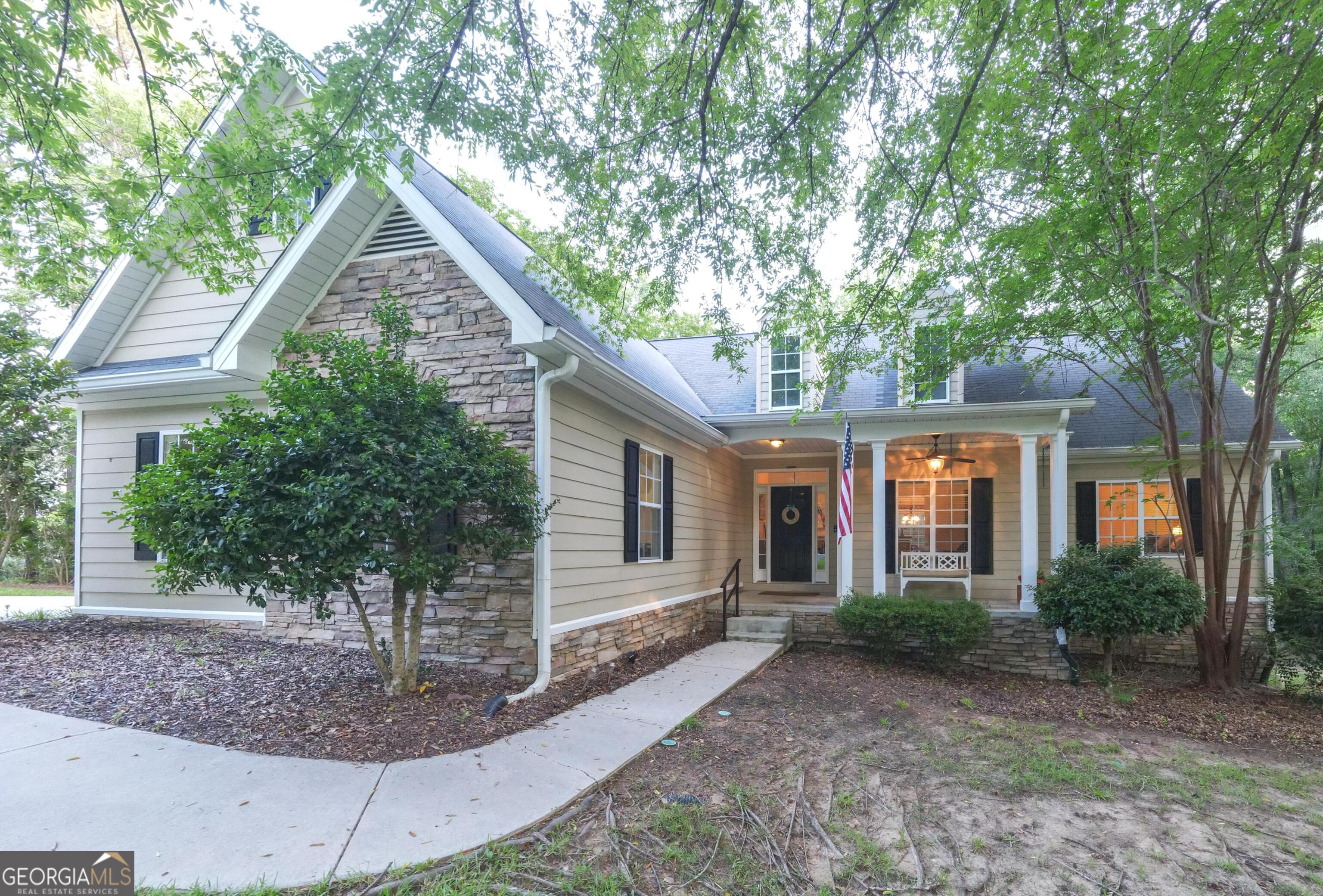 158 Pine Knoll Lane Property Photo 1
