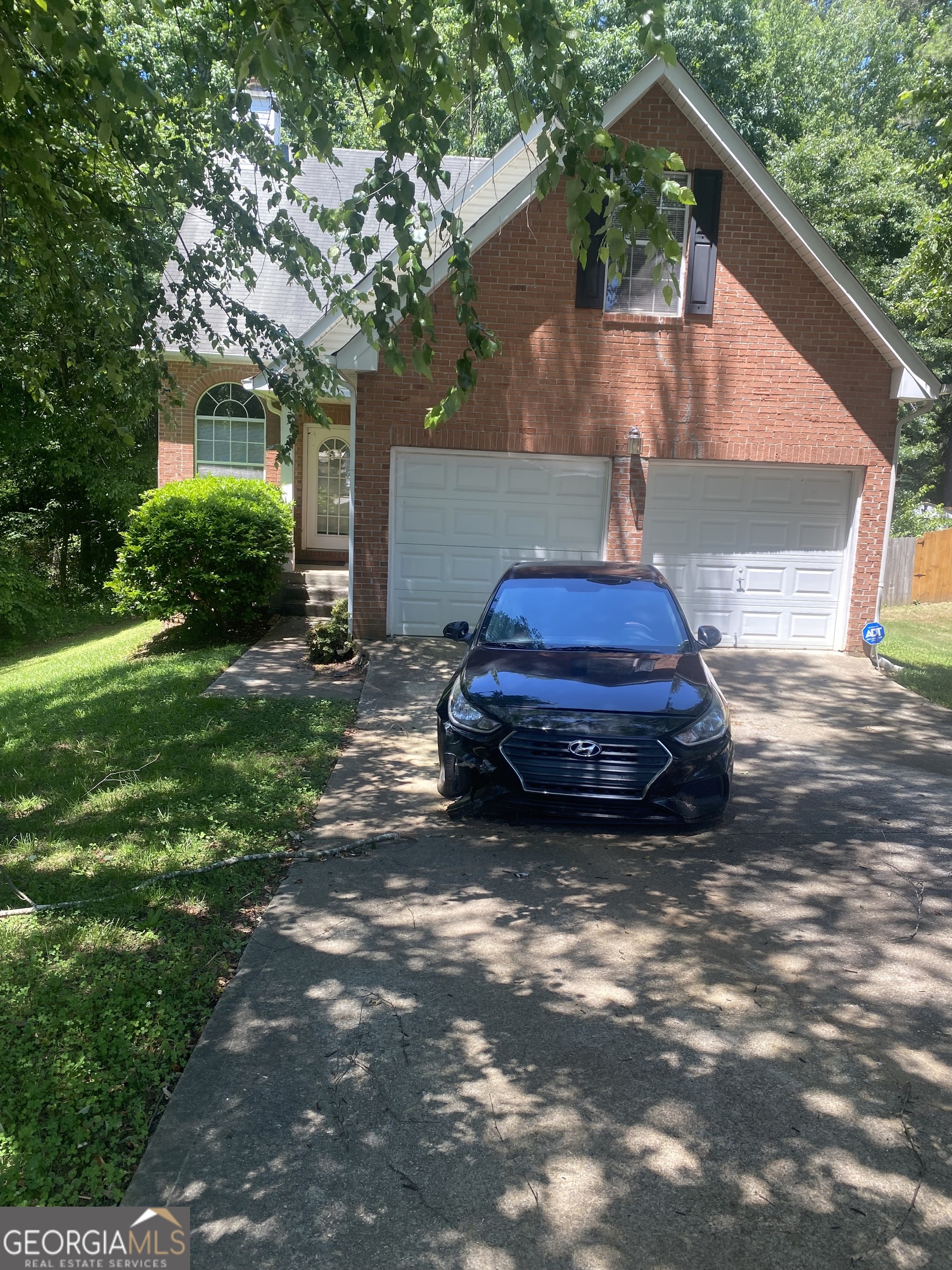 553 Wren Walk Property Photo 1
