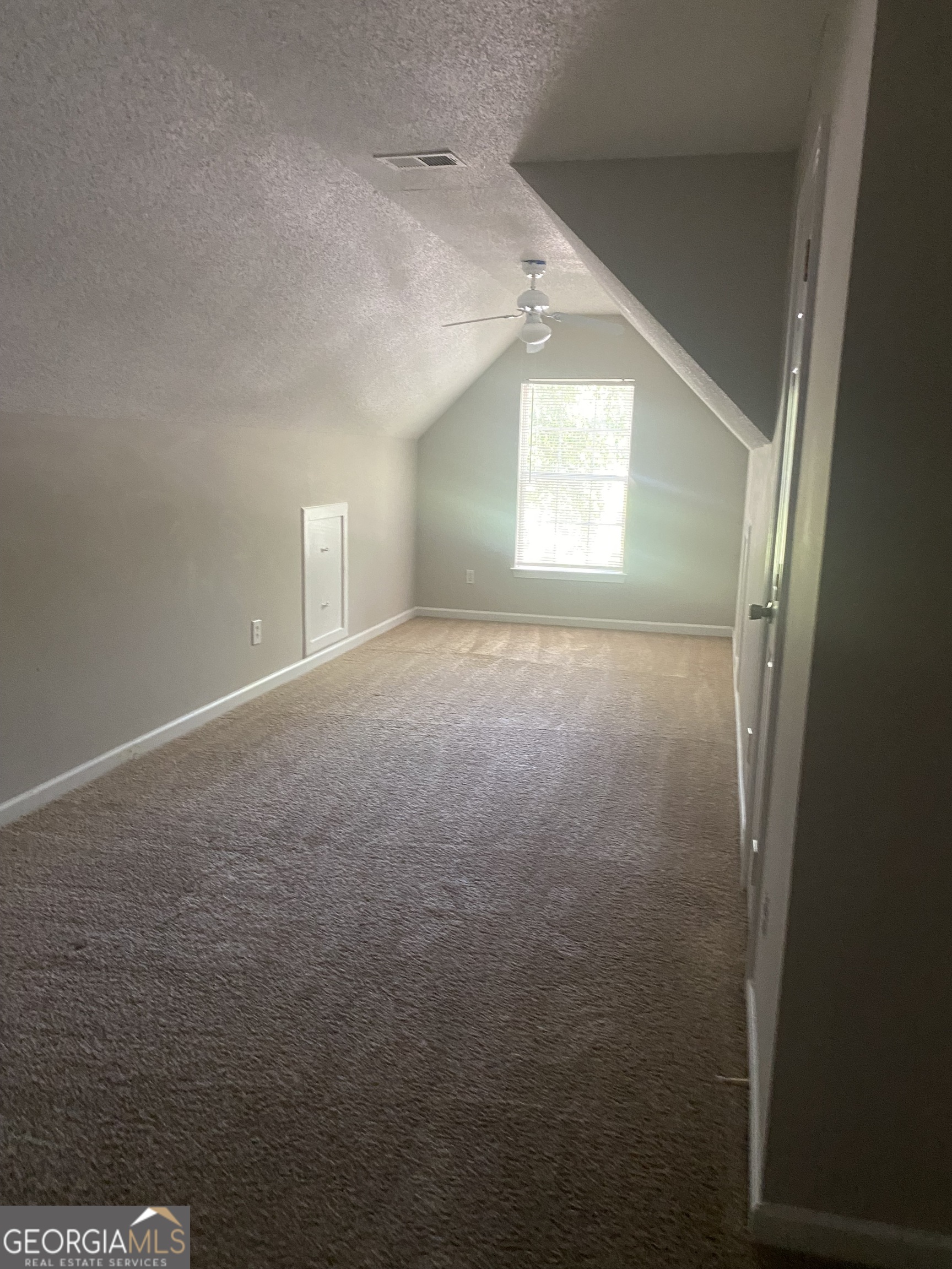 553 Wren Walk Property Photo 6