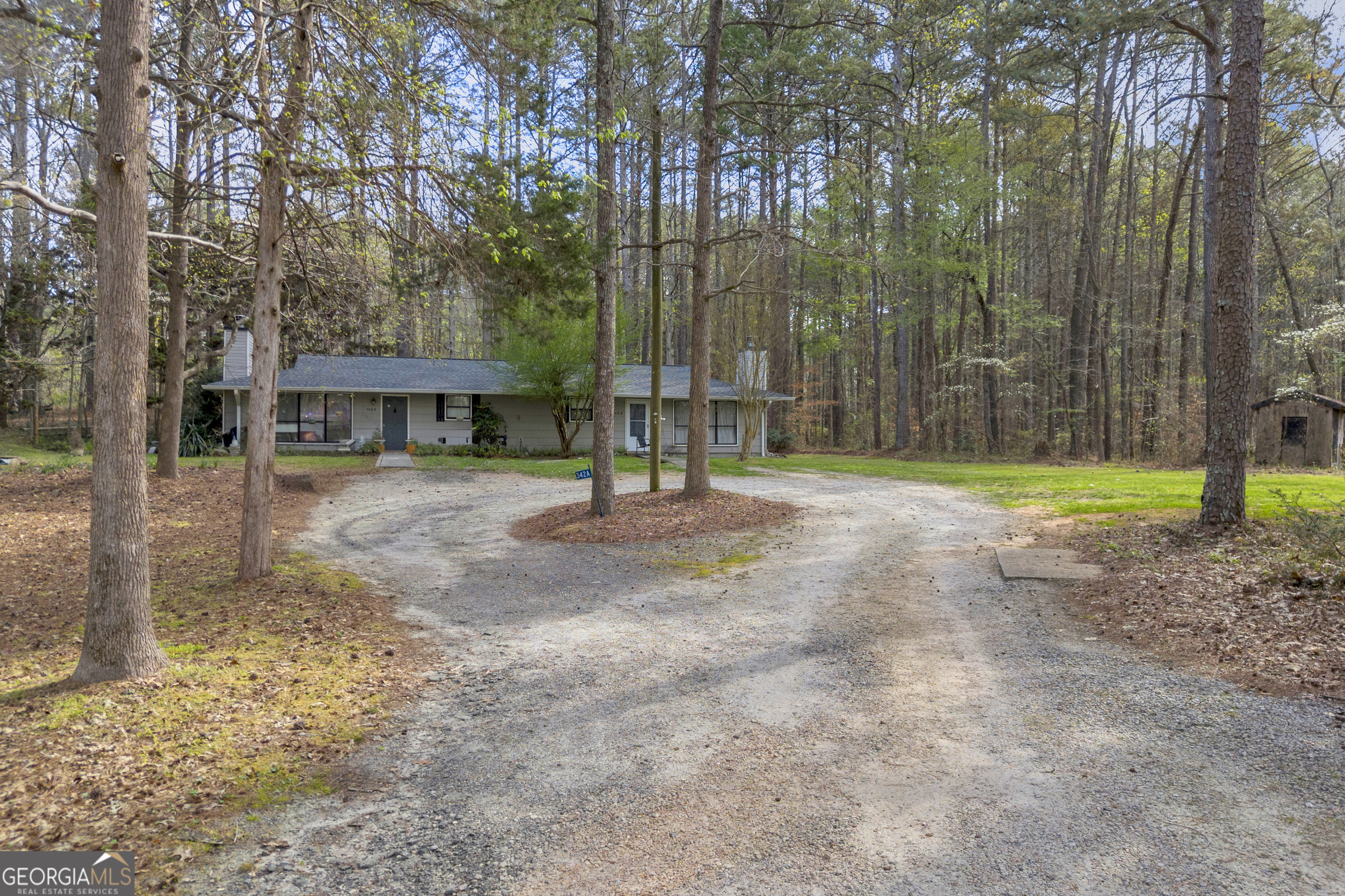 342 Brown Bridge Road Property Photo 10