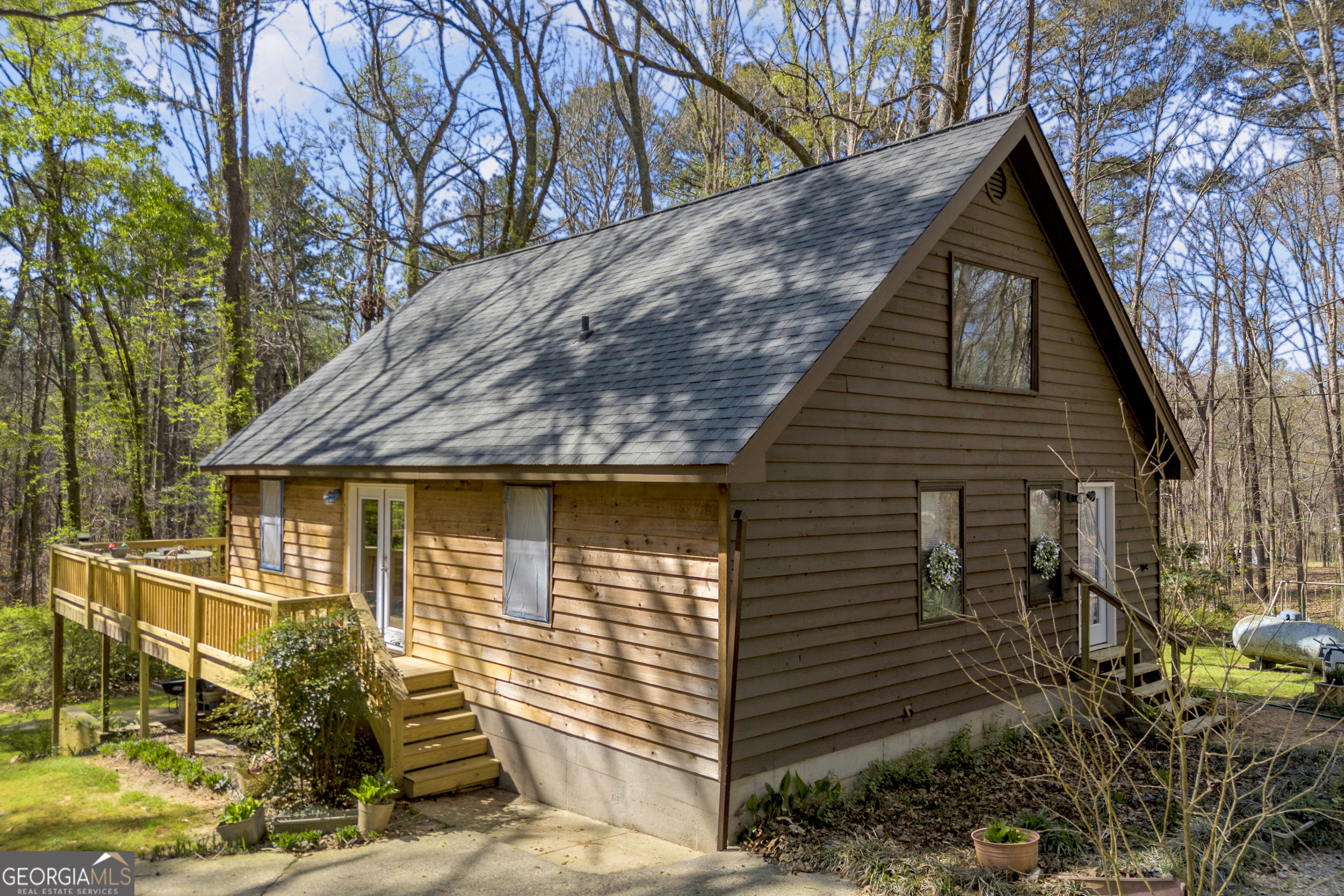 342 Brown Bridge Road Property Photo 28