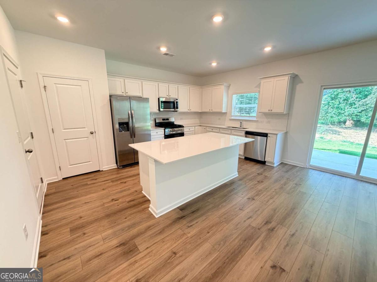 3498 Chota Lane Property Photo 2
