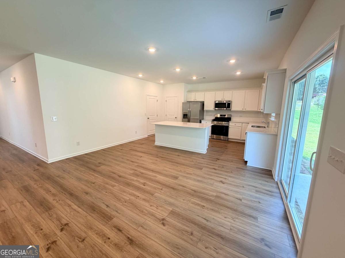 3498 Chota Lane Property Photo 4