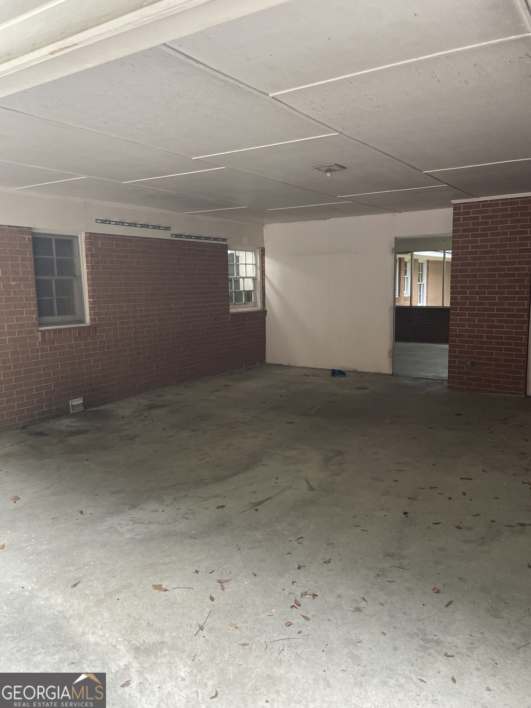 514 Pitt Moore Road Property Photo 4