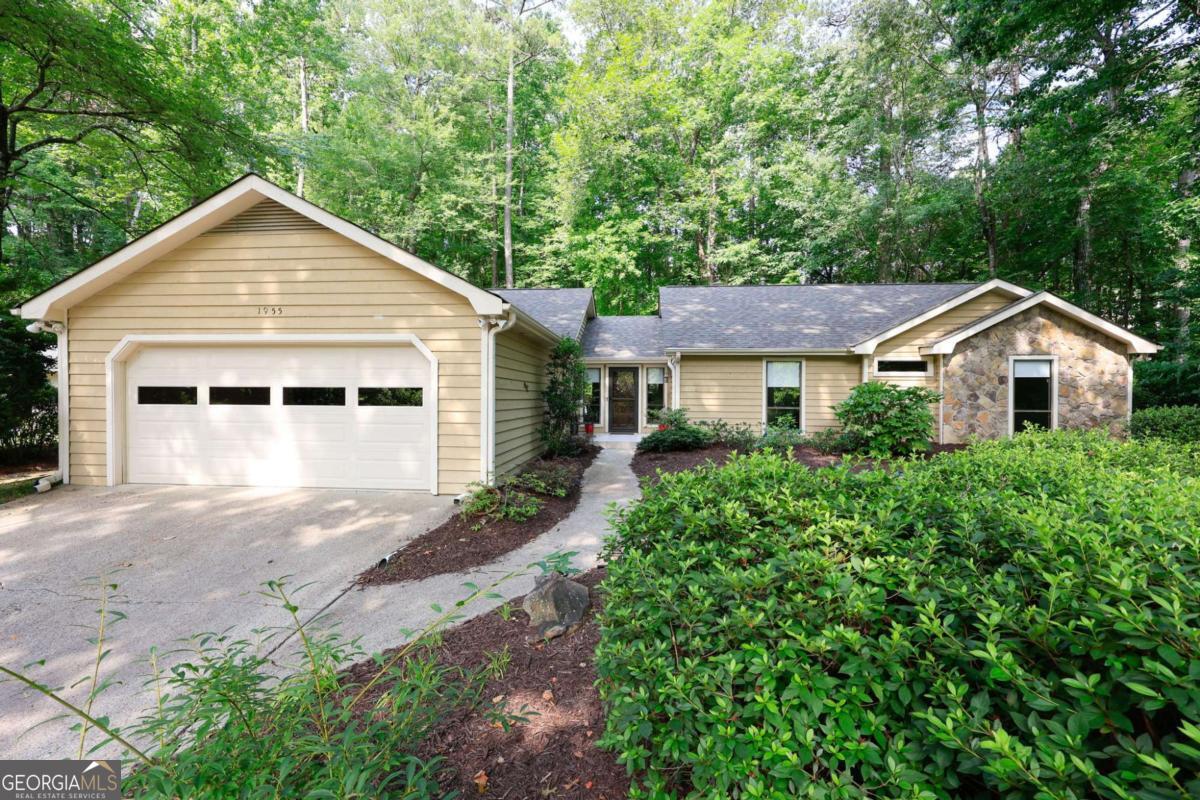 1955 Hitching Post Lane