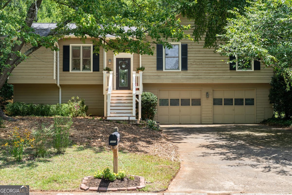 4886 Raven Way Ne Property Photo 1