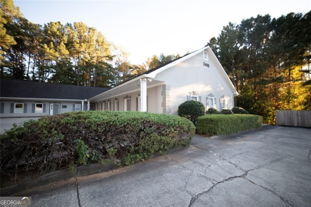 2415 W Park Place Boulevard # B Property Photo 1