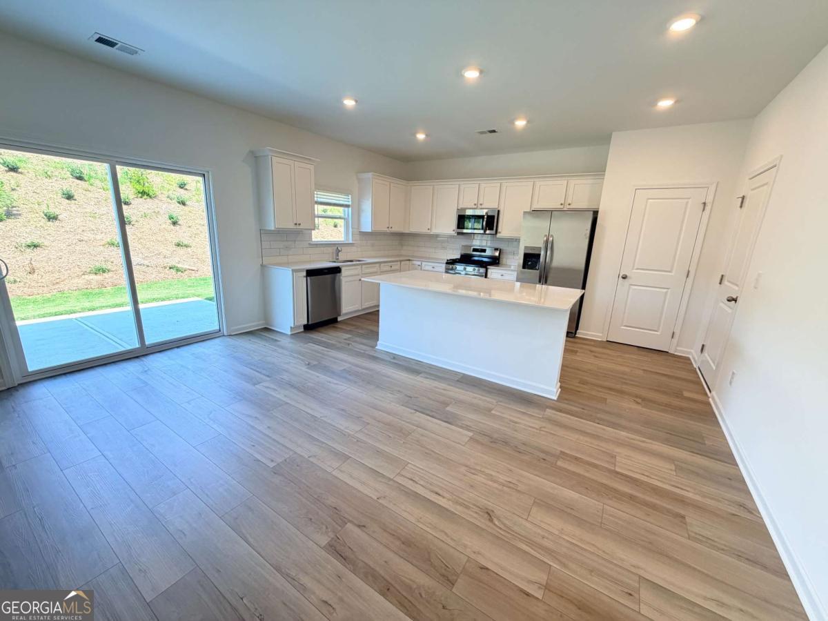 3754 Aiyana Way Property Photo 6