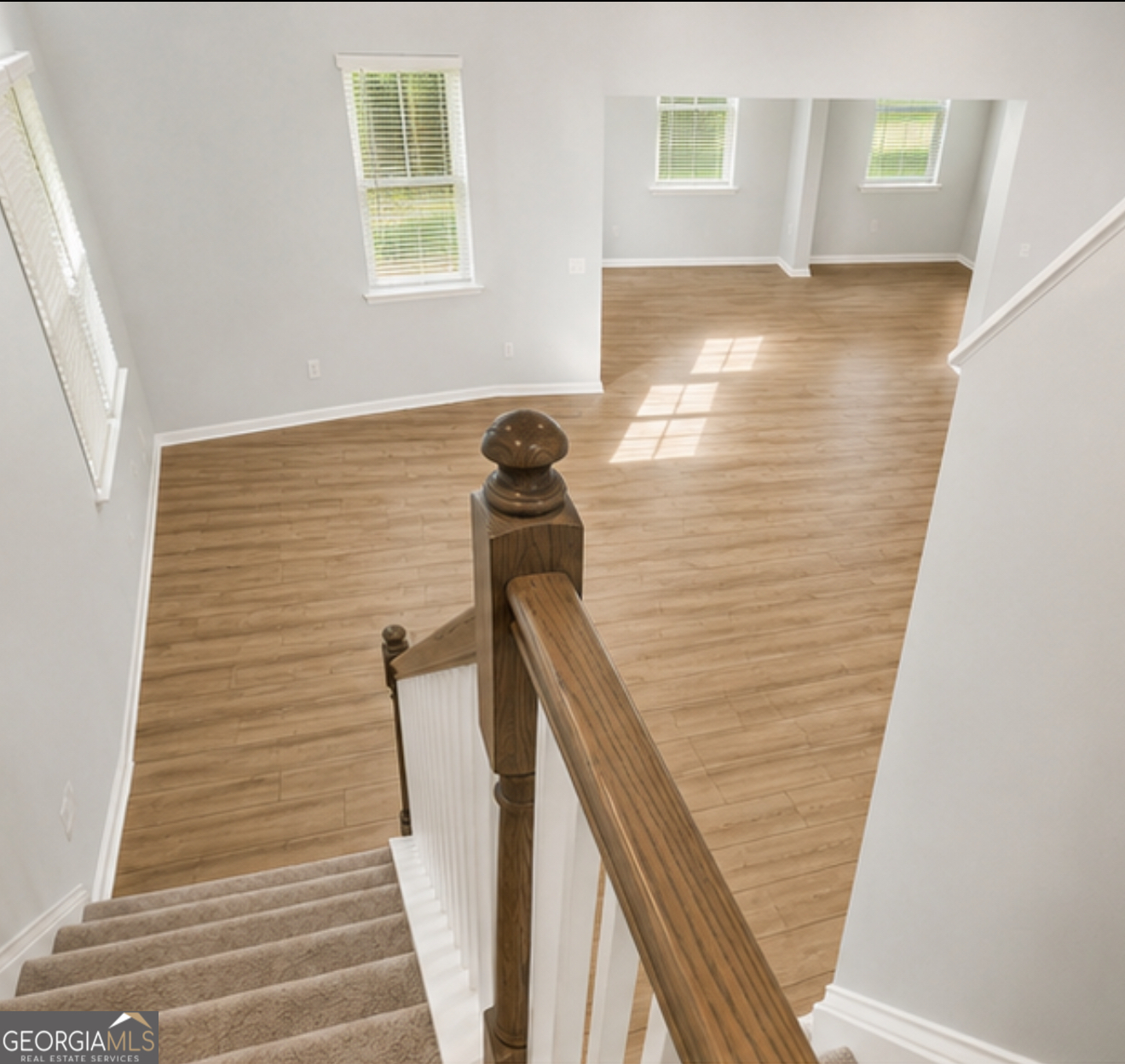 234 Lillan Street Property Photo 10