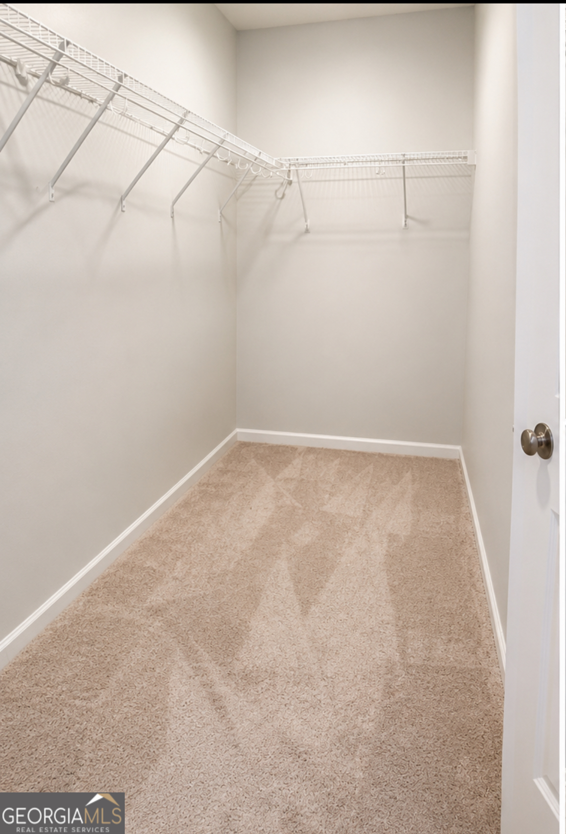 234 Lillan Street Property Photo 20