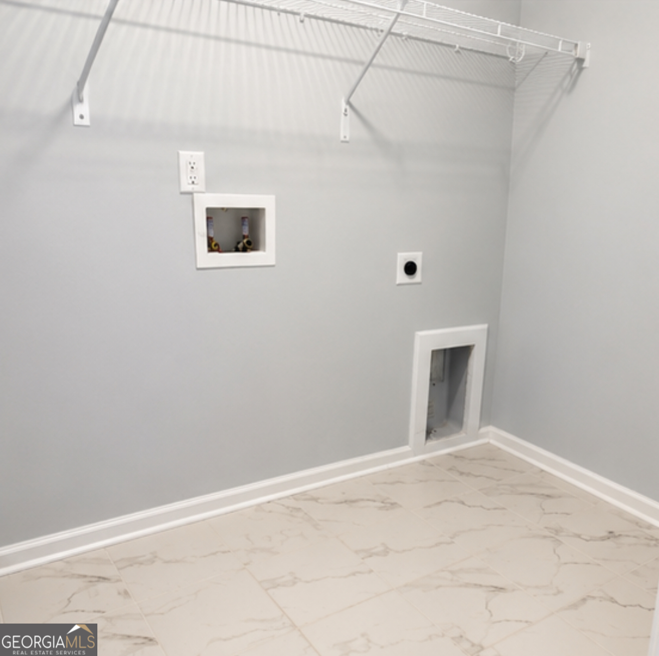 234 Lillan Street Property Photo 21