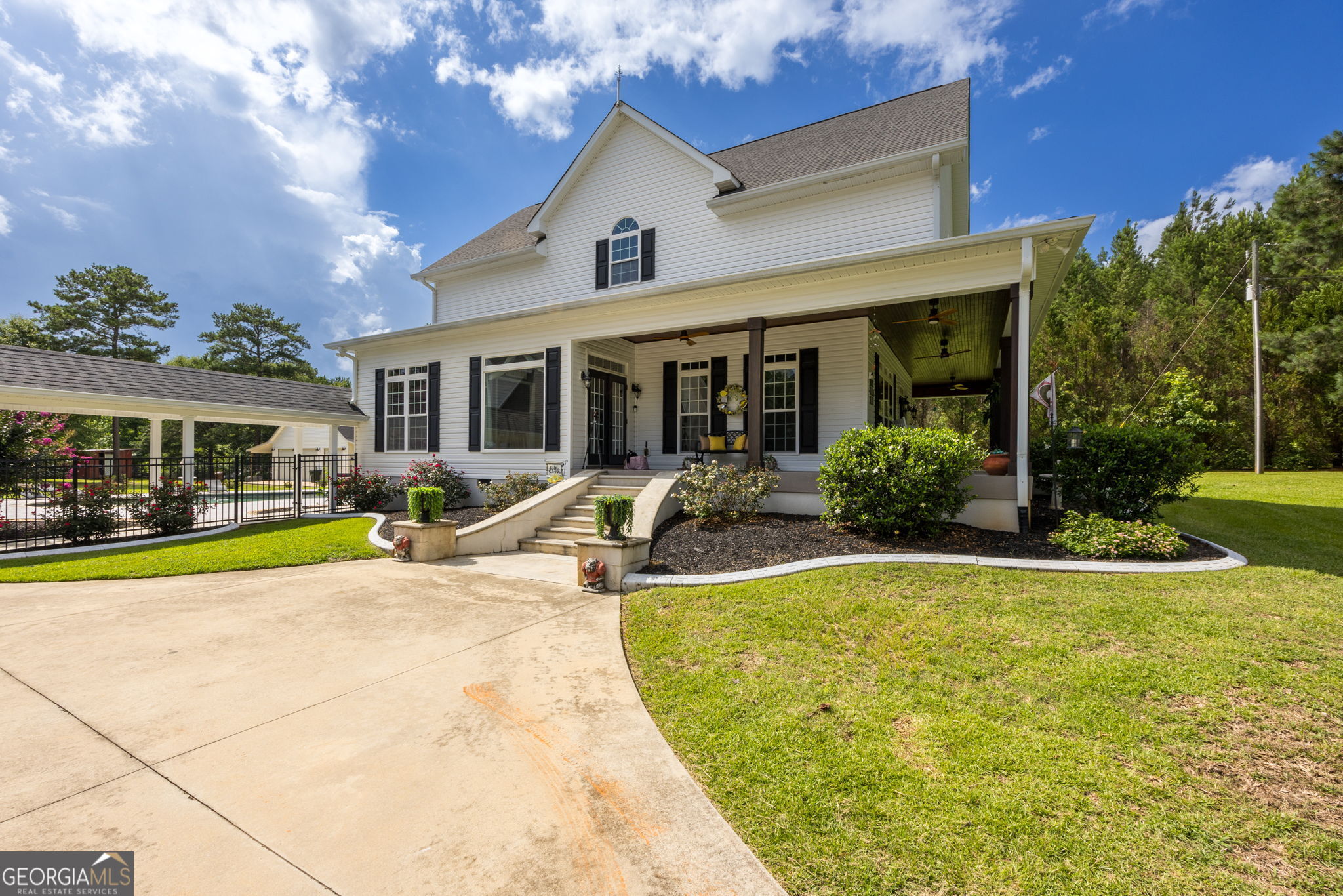 280 Lower Simmons Road Property Photo 3