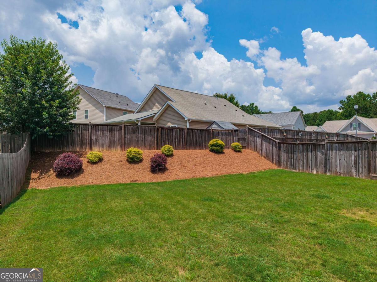 523 Gardenview Road Property Photo 4