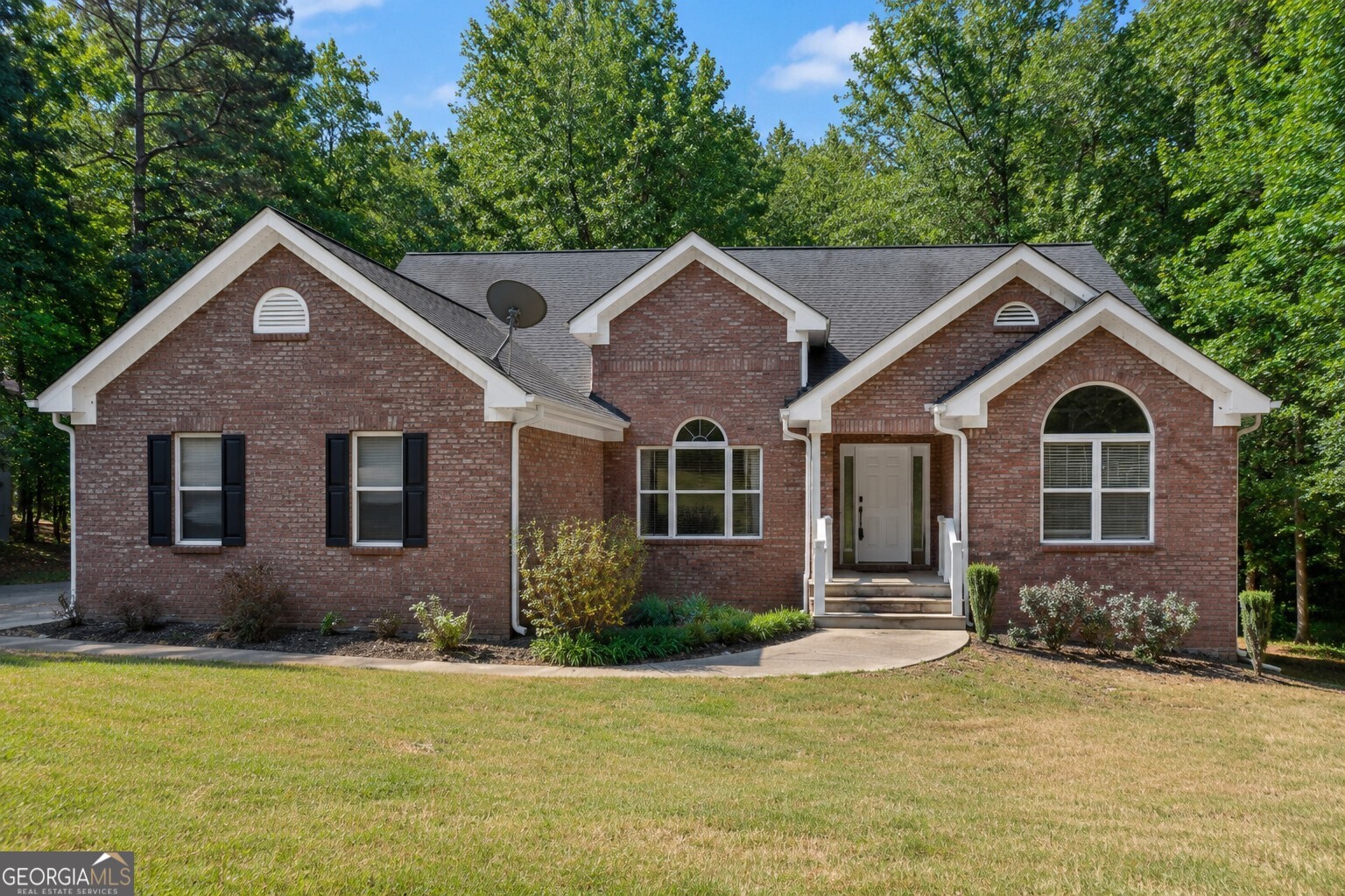 2465 Chandler Road Property Photo 1