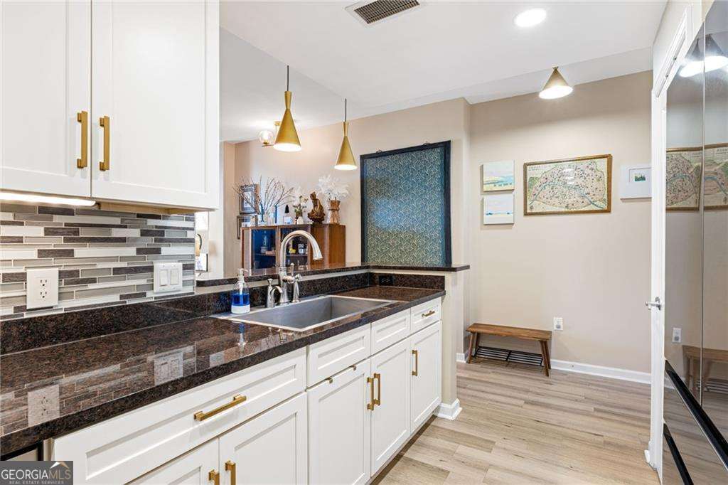 3040 Peachtree Road Nw # 1013 Property Photo 3