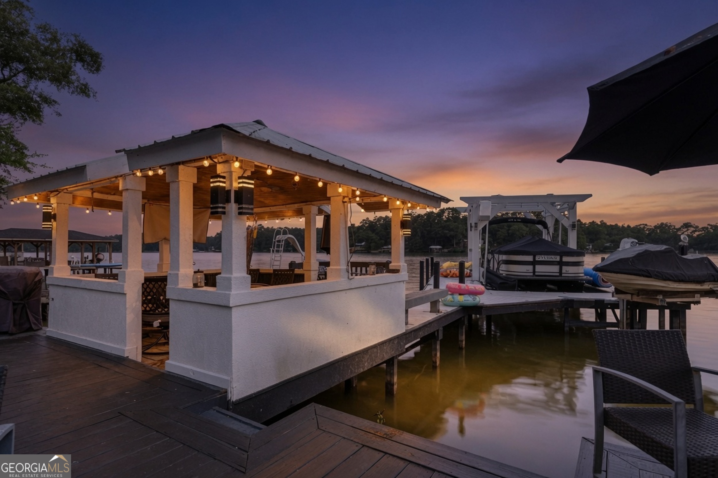 134 Lakeshore Drive Property Photo 3