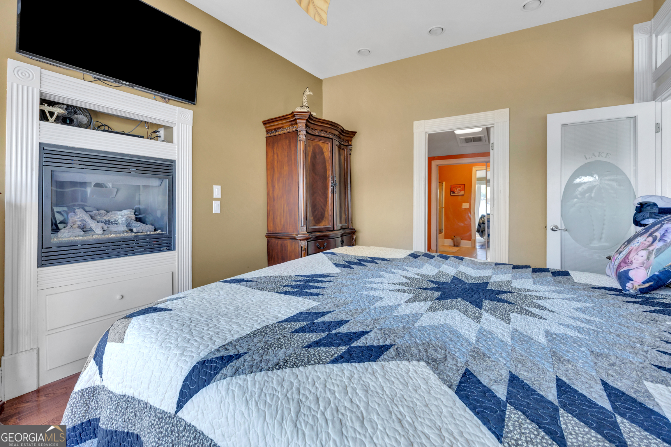 134 Lakeshore Drive Property Photo 13