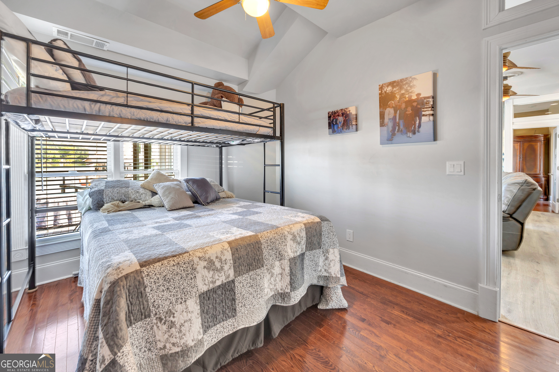 134 Lakeshore Drive Property Photo 17