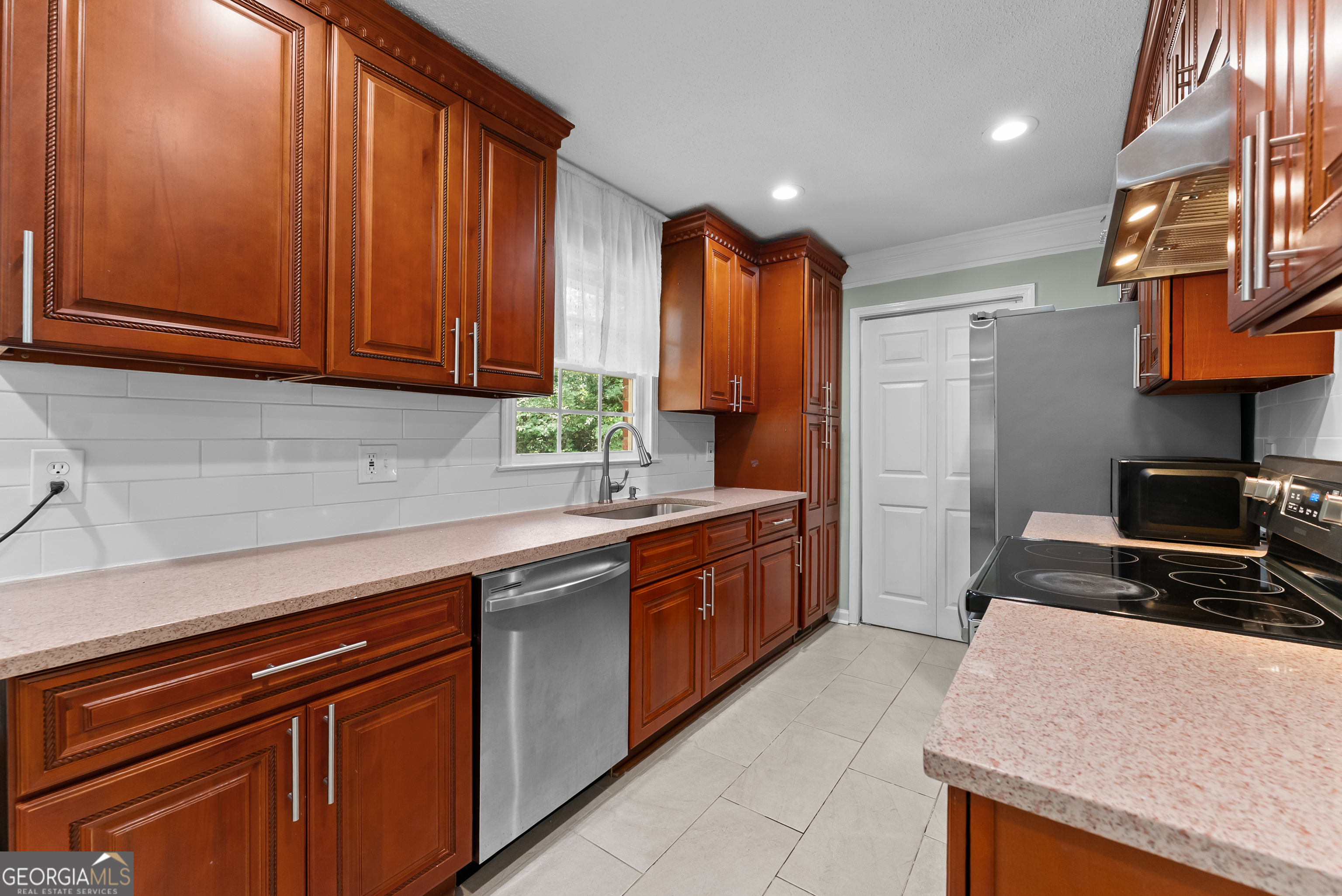 309 W Franklin Street Property Photo 14