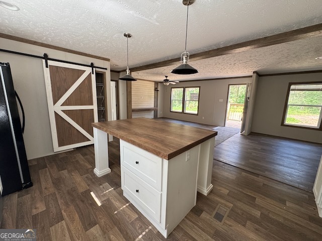 219 Maddron Road Property Photo 11