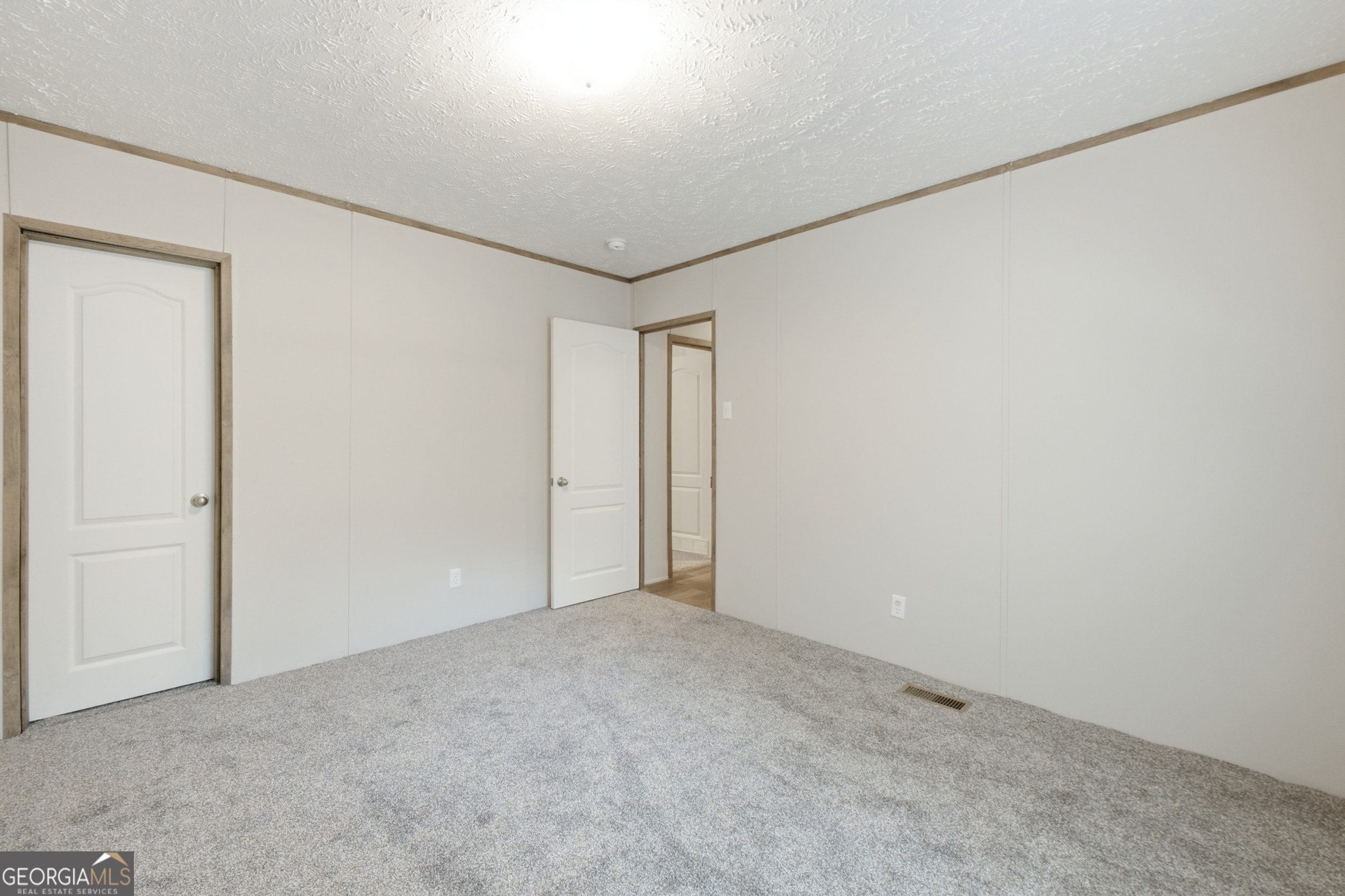 219 Maddron Road Property Photo 31