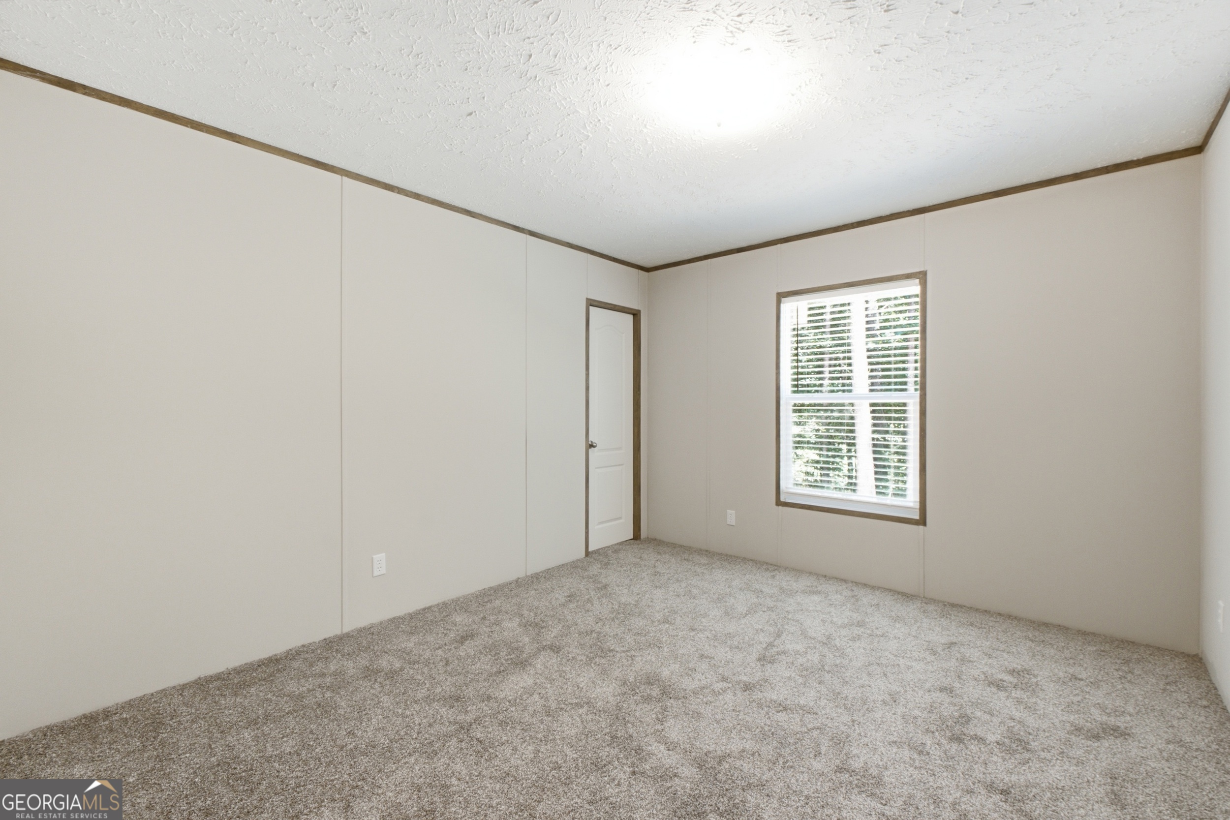 219 Maddron Road Property Photo 32