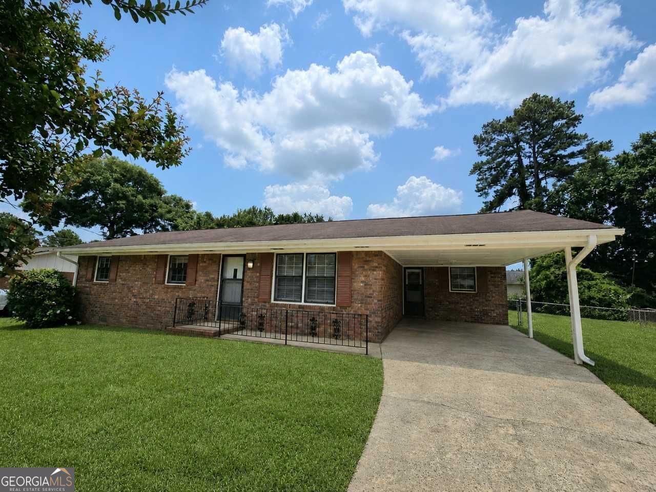 6589 Allatoona Road Property Photo 2