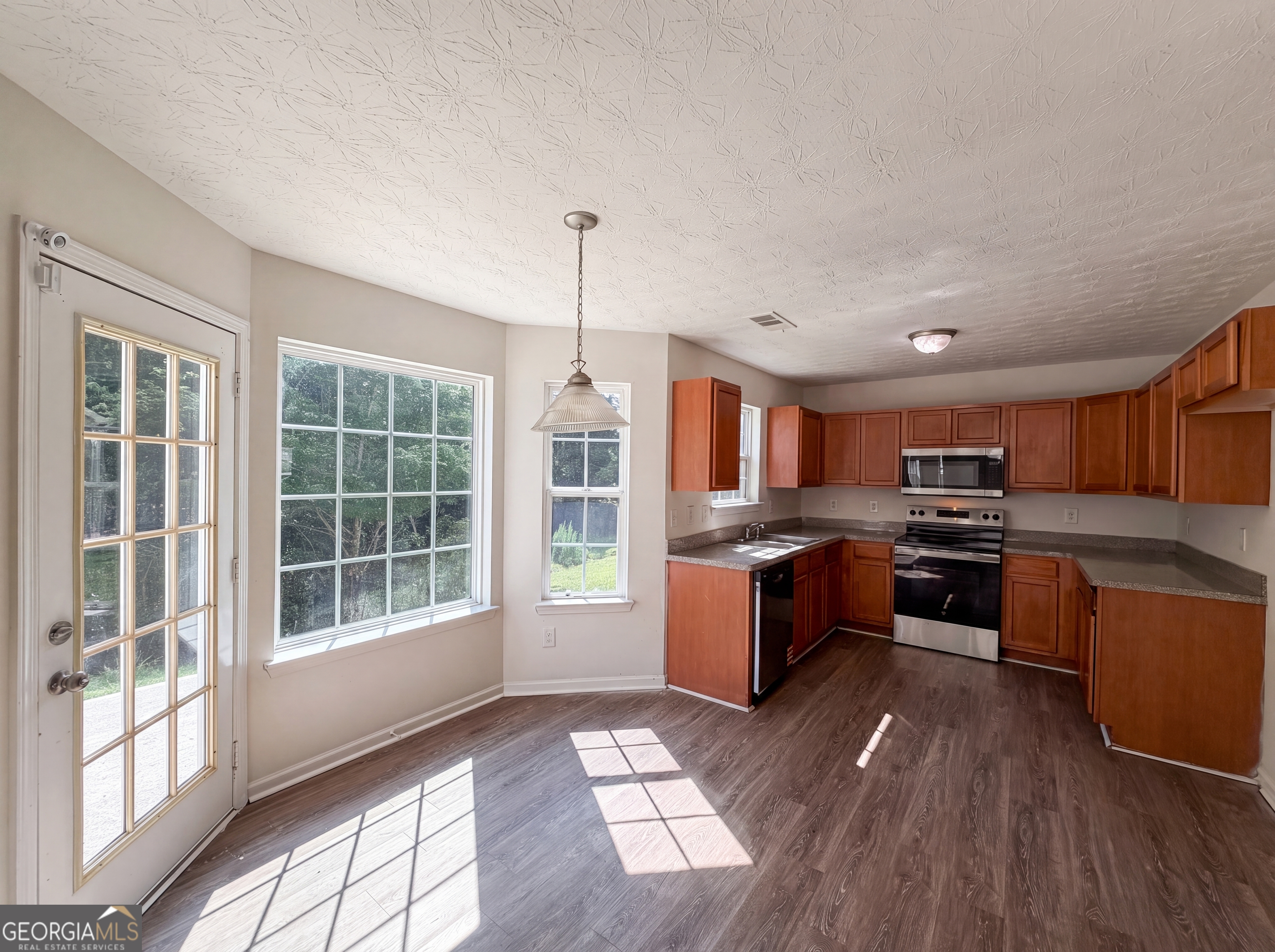 2287 Silver Maple Circle Property Photo 9