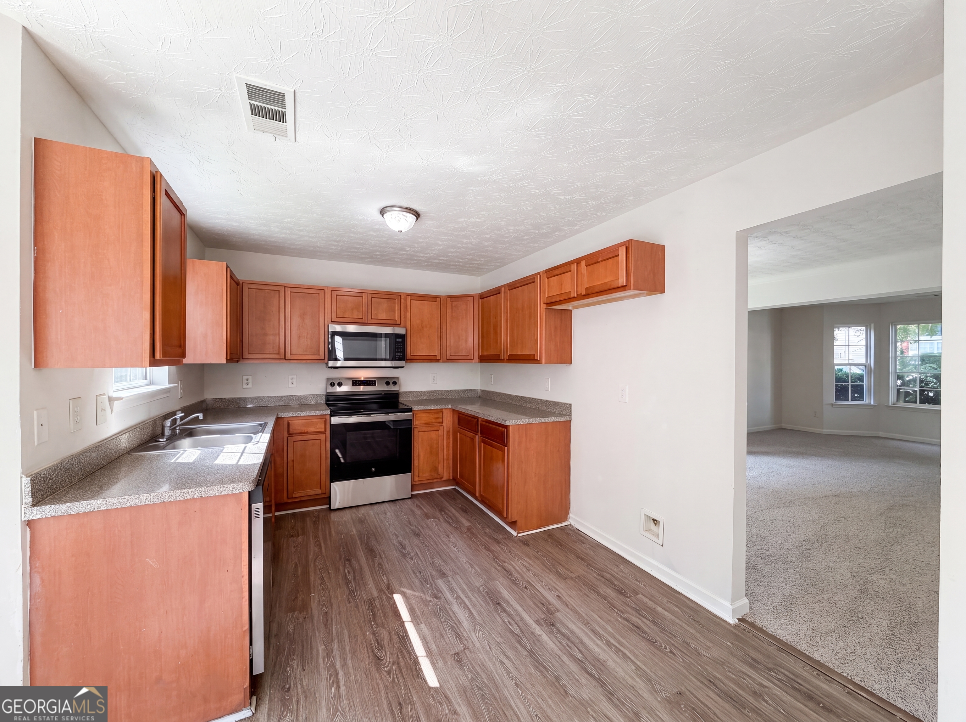 2287 Silver Maple Circle Property Photo 10