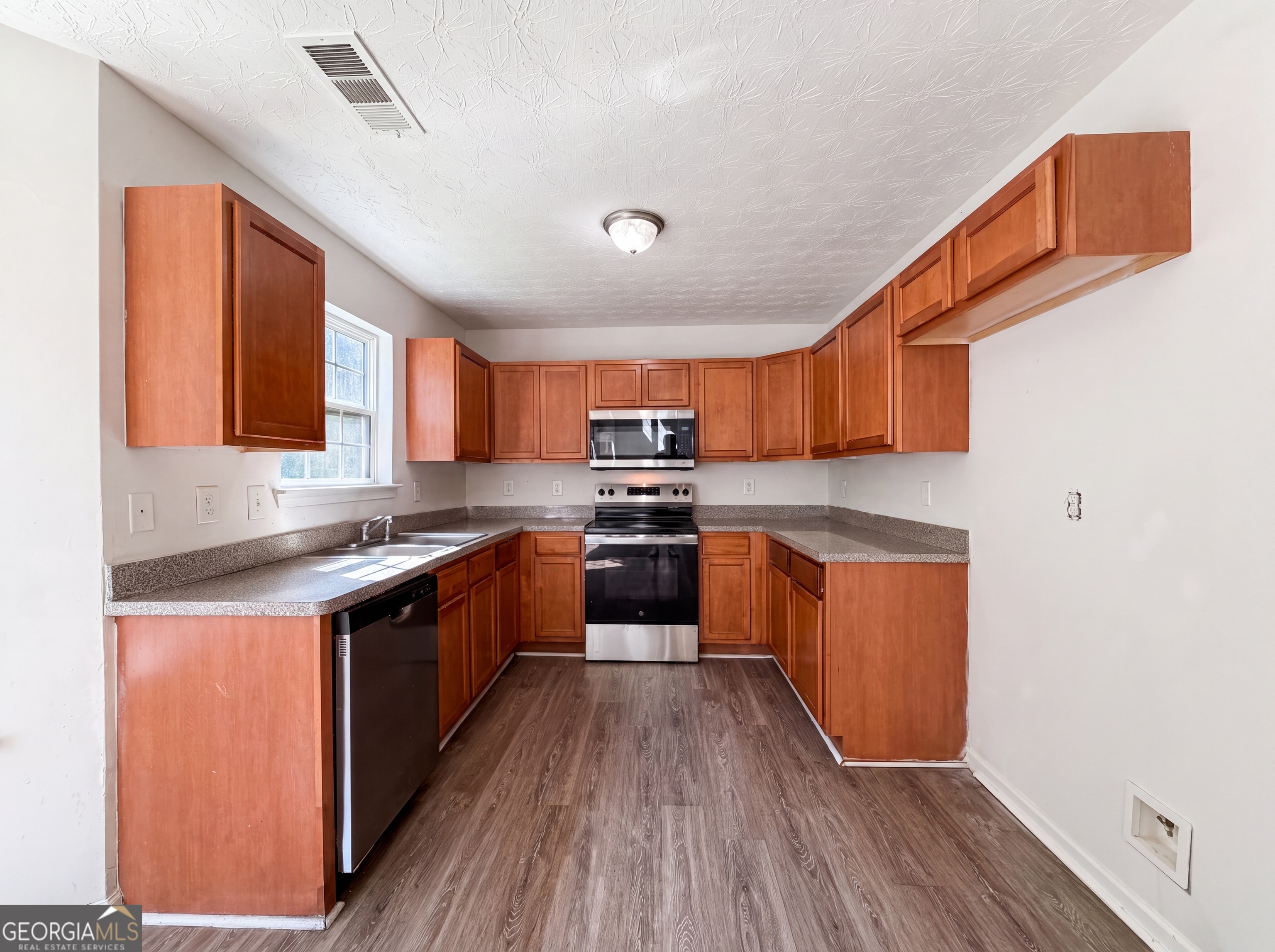 2287 Silver Maple Circle Property Photo 11
