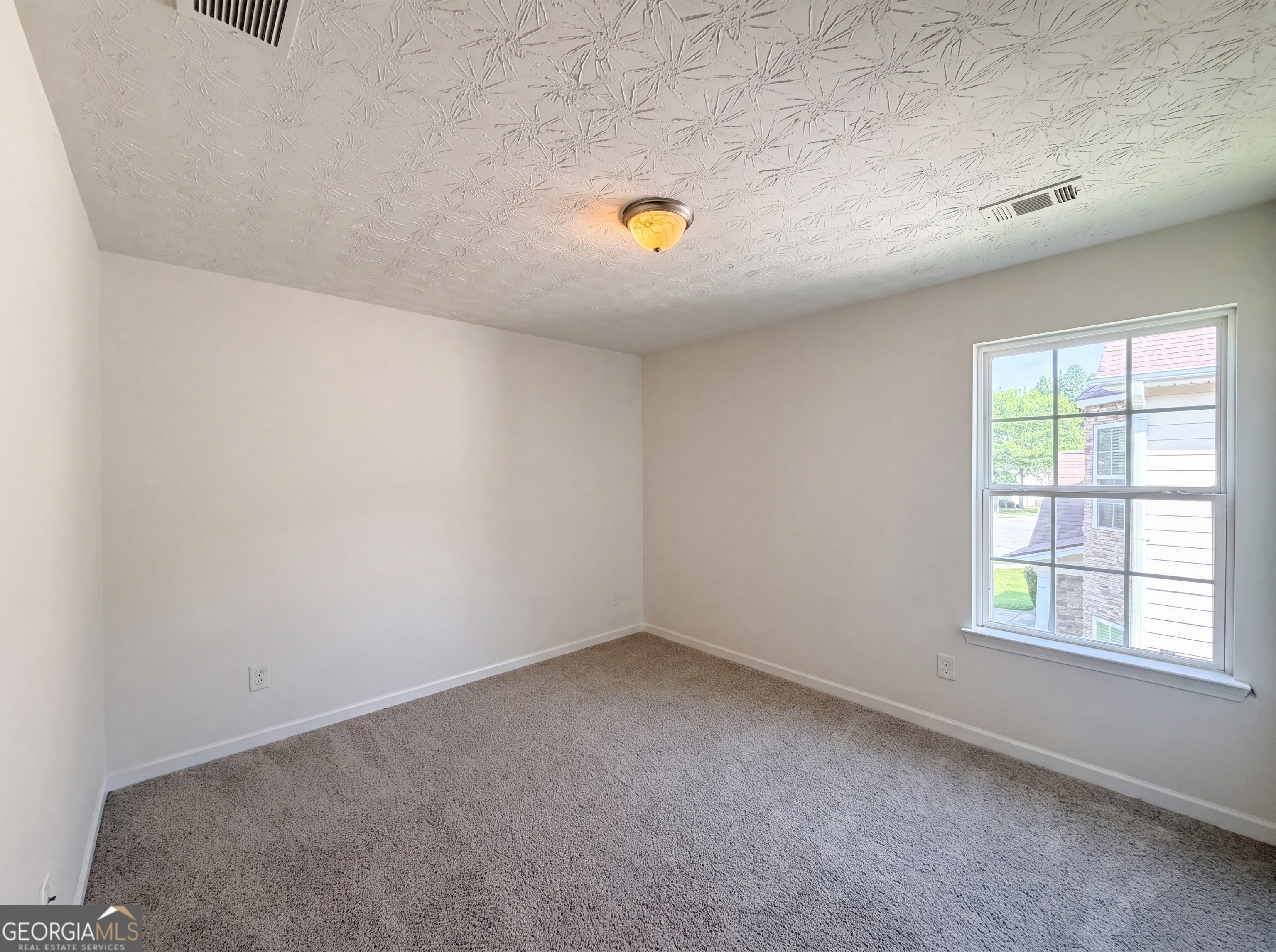 2287 Silver Maple Circle Property Photo 17