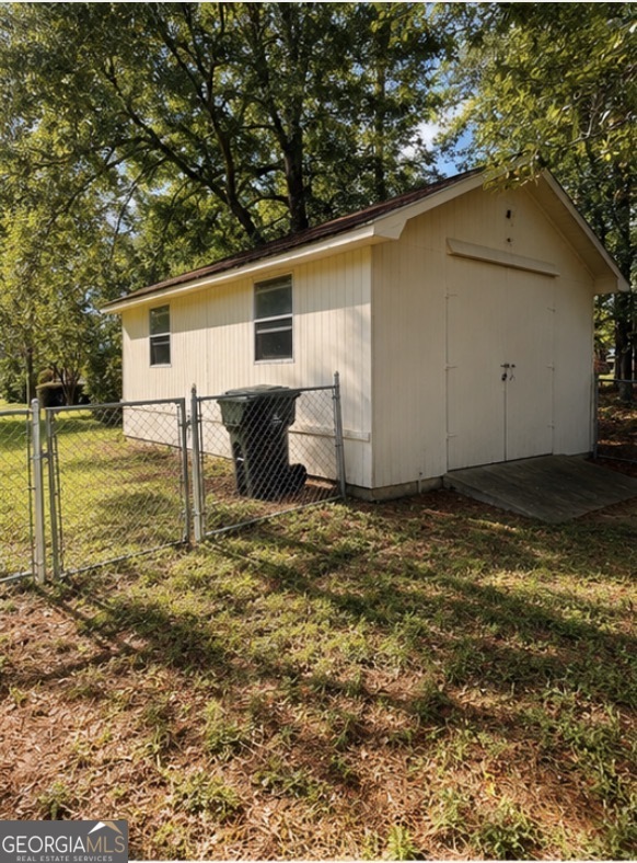 1001 Stewart Avenue Property Photo 17
