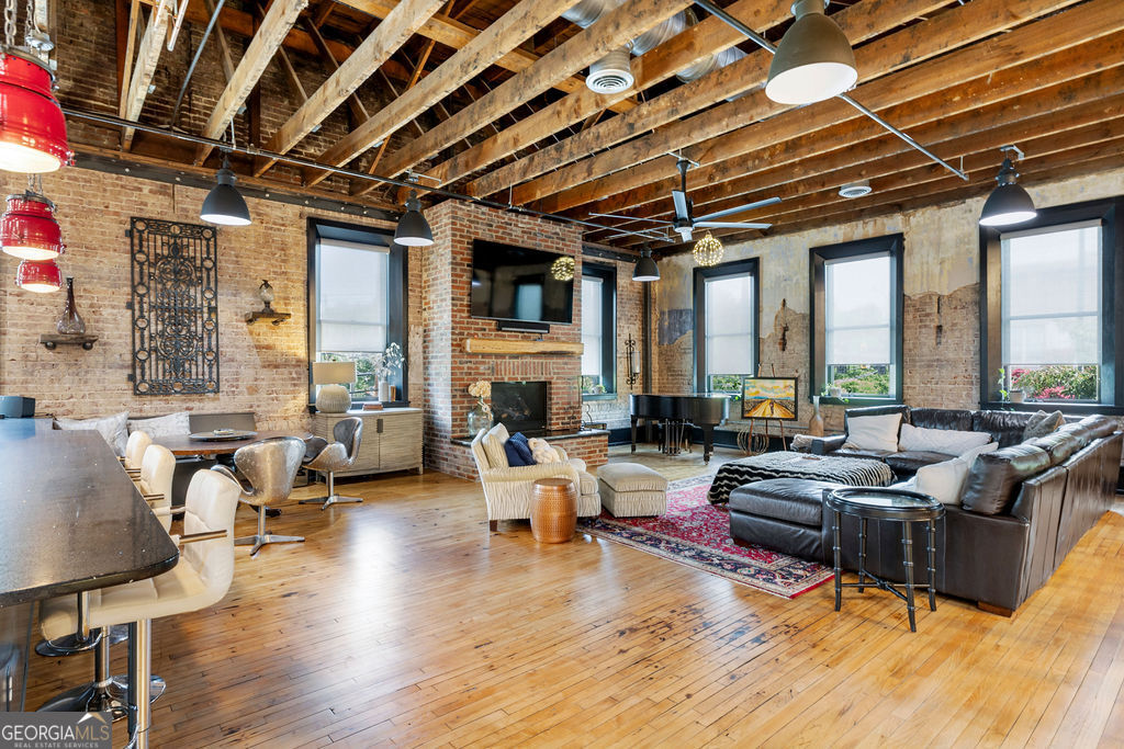 100 Broad Street Property Photo 28