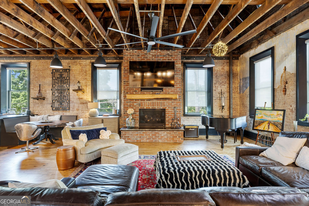 100 Broad Street Property Photo 29