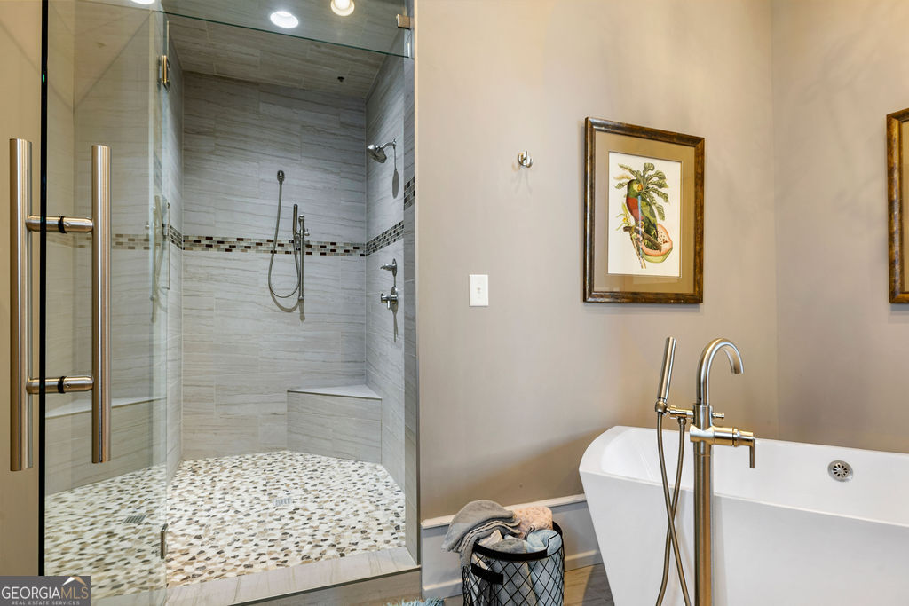 100 Broad Street Property Photo 63