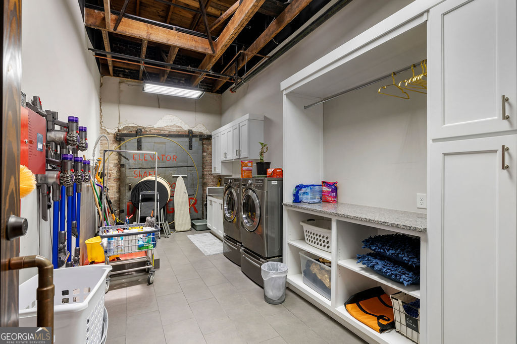100 Broad Street Property Photo 100