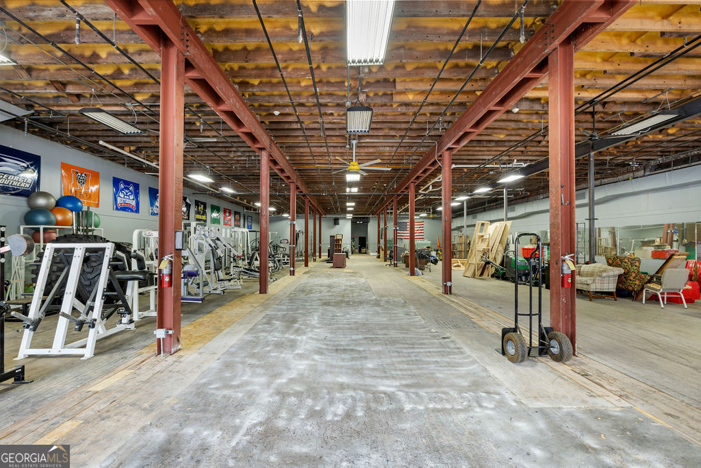 100 Broad Street Property Photo 105