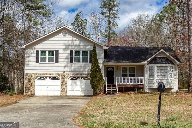 563 Presidential Drive Property Photo 1