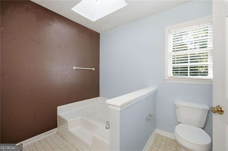563 Presidential Drive Property Photo 17