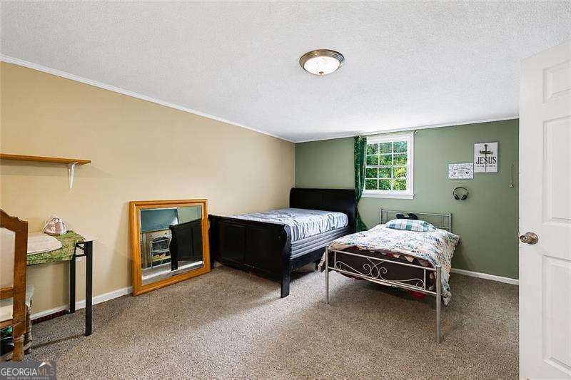 563 Presidential Drive Property Photo 20