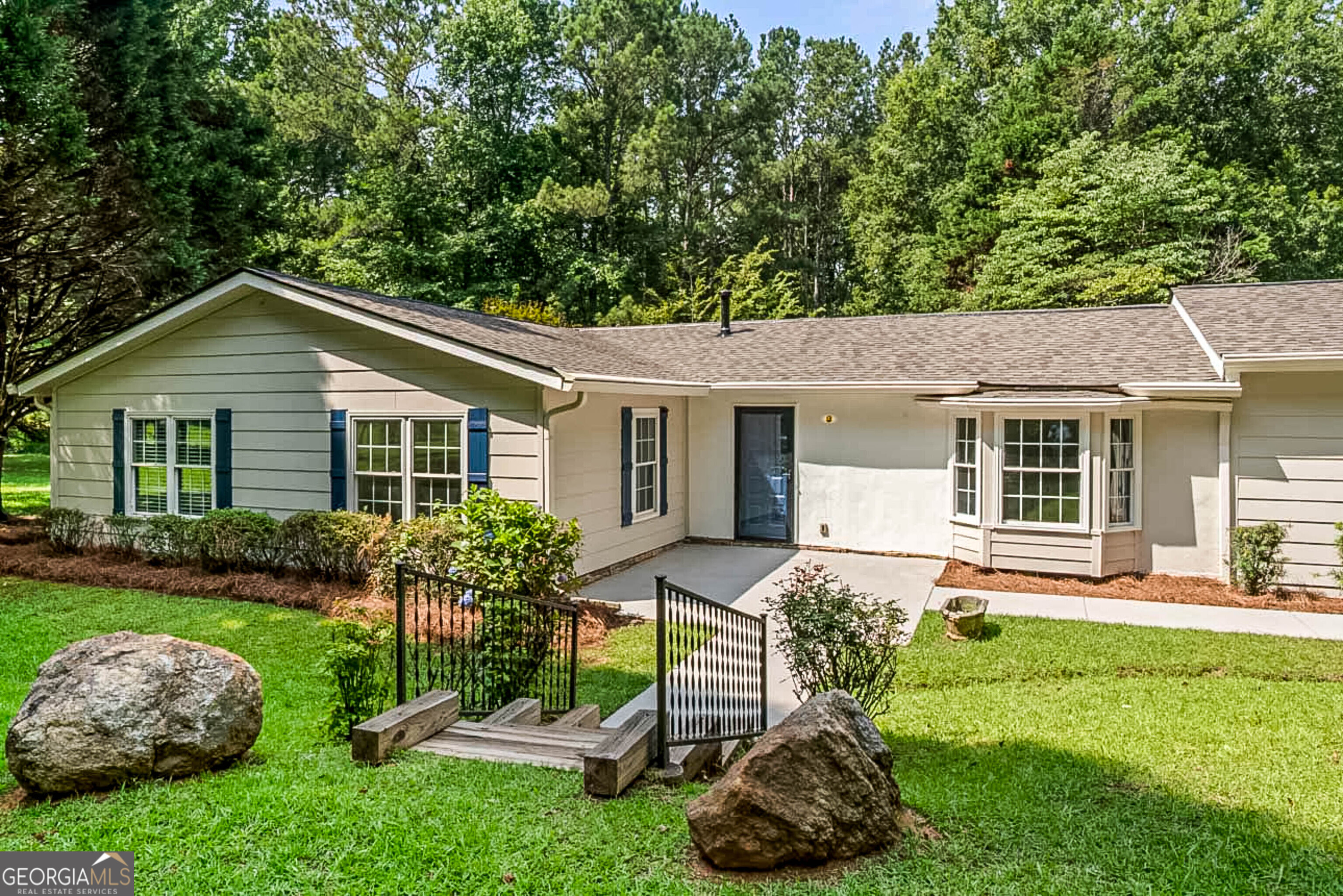 365 New Morn Drive Property Photo 5